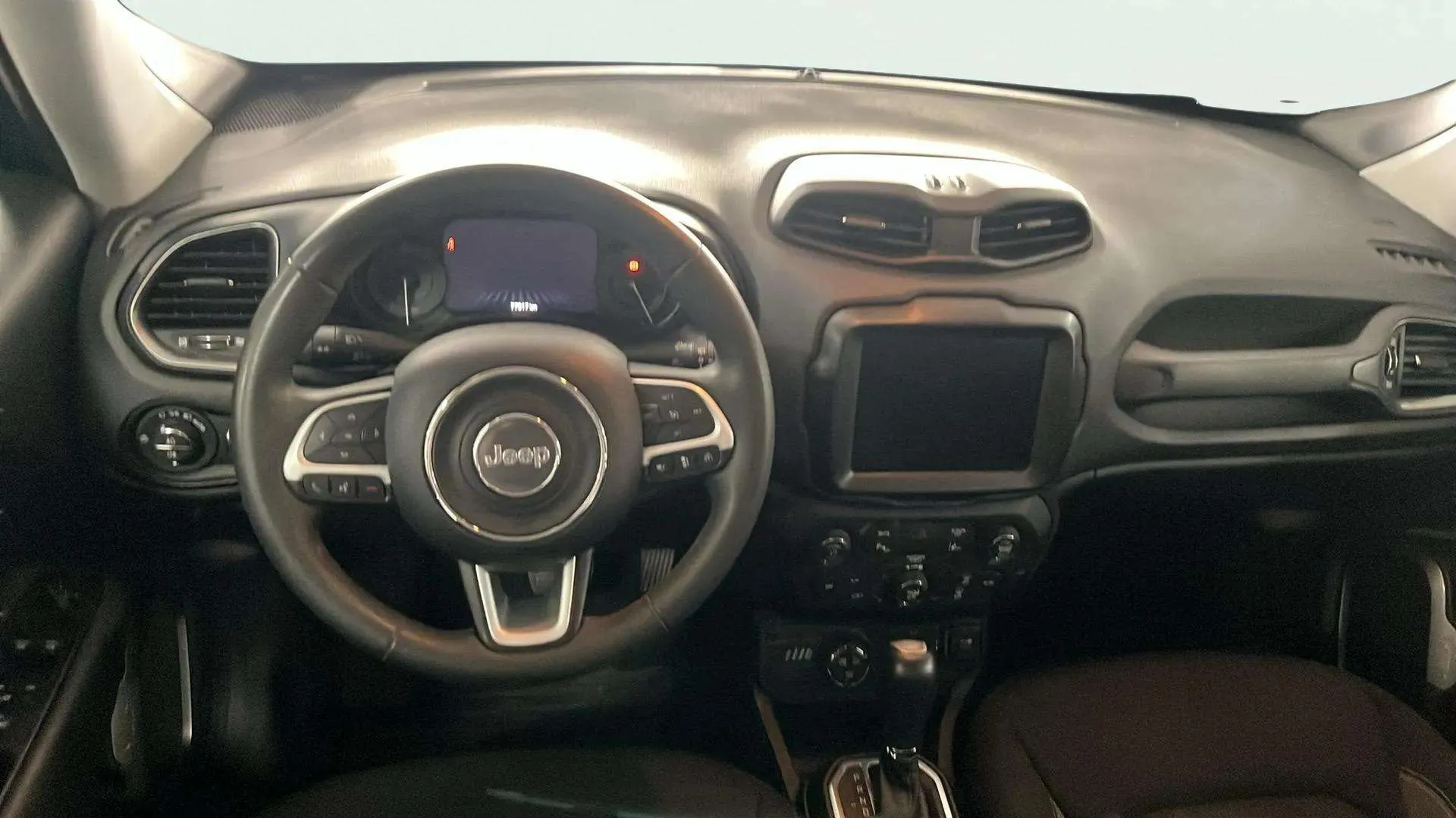 Jeep Renegade eHybrid 1.5 Limited ATX - foto 12