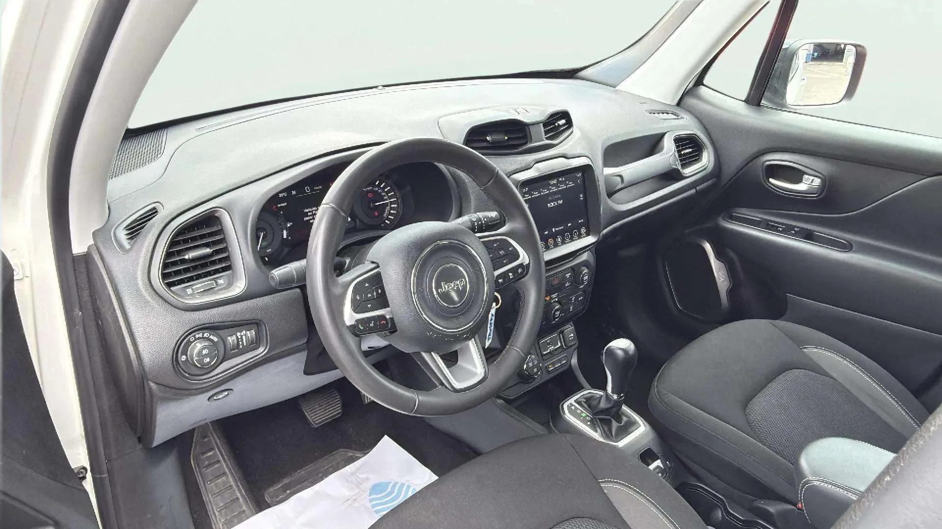 Jeep Renegade 4xe 1.3 PHEV Limited - foto 11