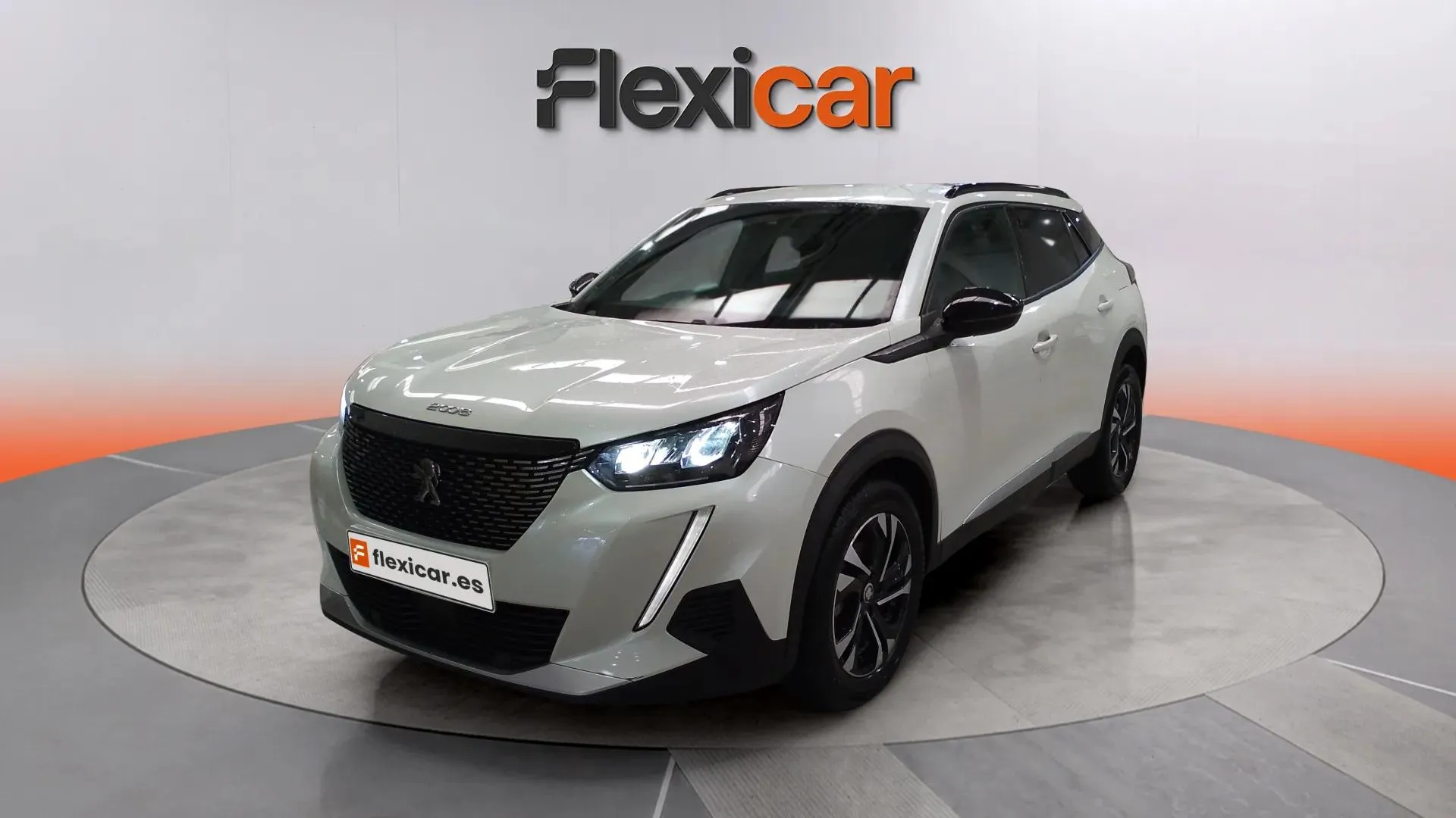 Peugeot 2008 Allure Pack PureTech 130 - foto 11