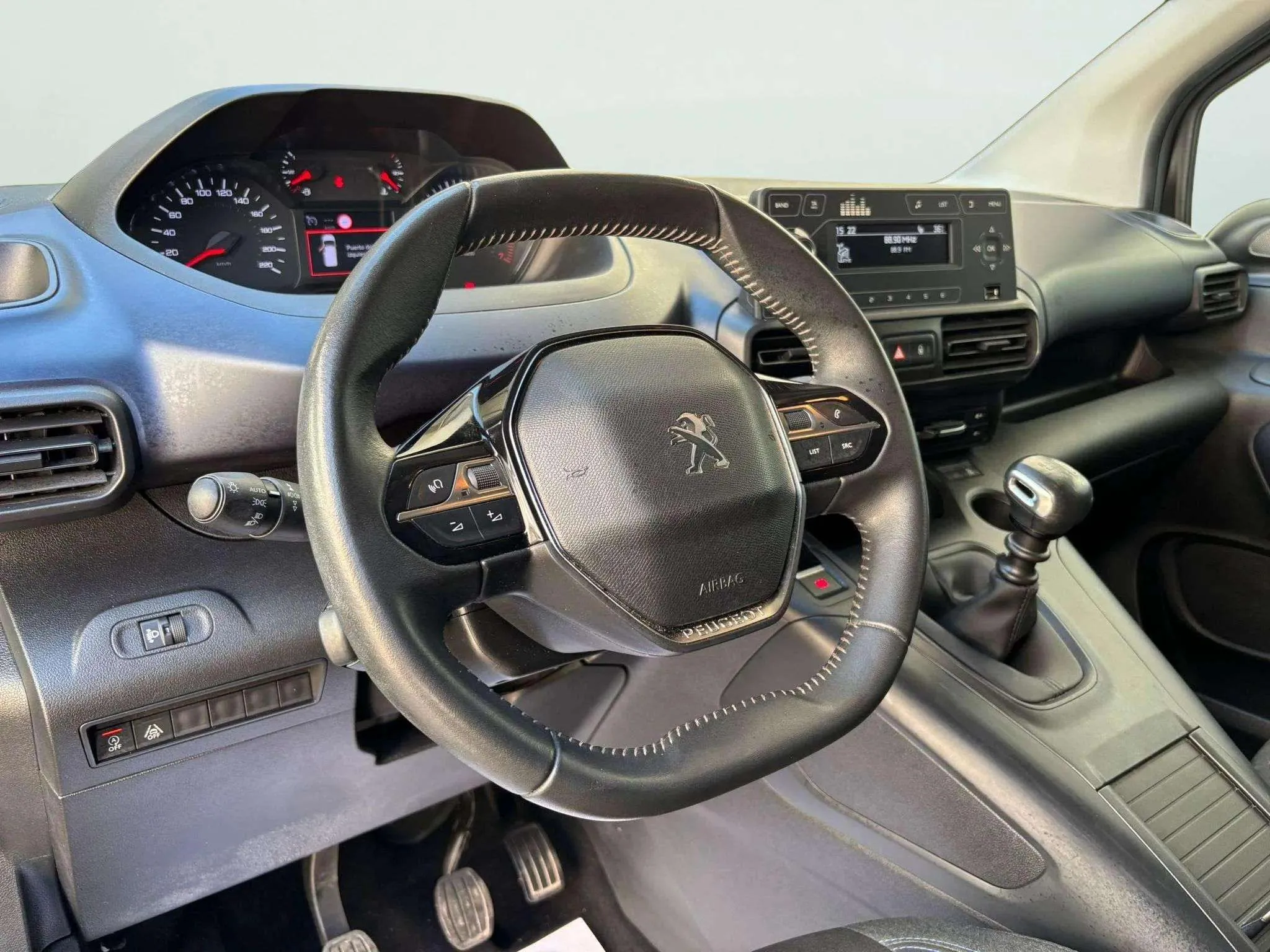 Peugeot Rifter Allure Business Standard BlueHDi - foto 8