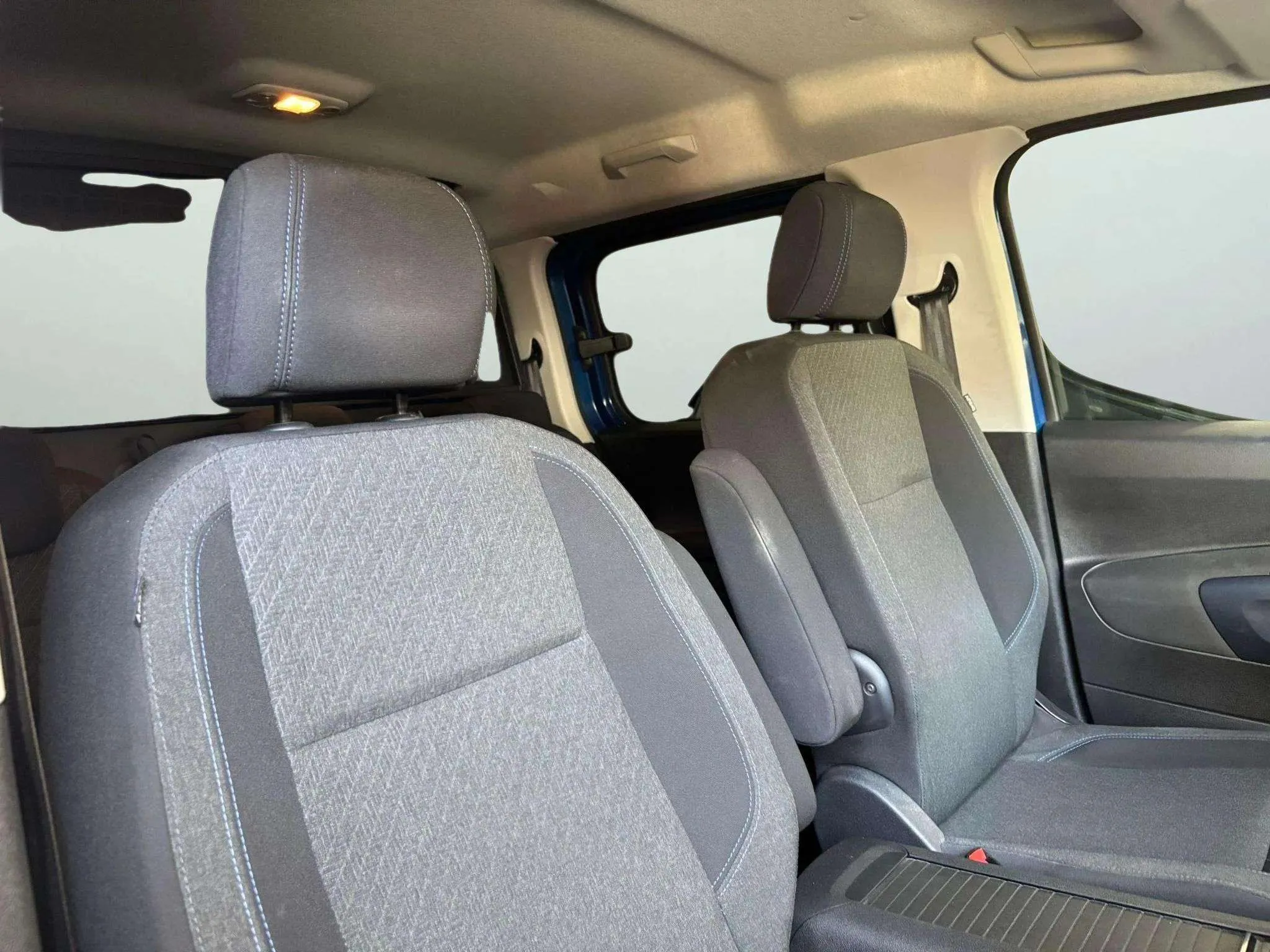 Peugeot Rifter Allure Business Standard BlueHDi - foto 10