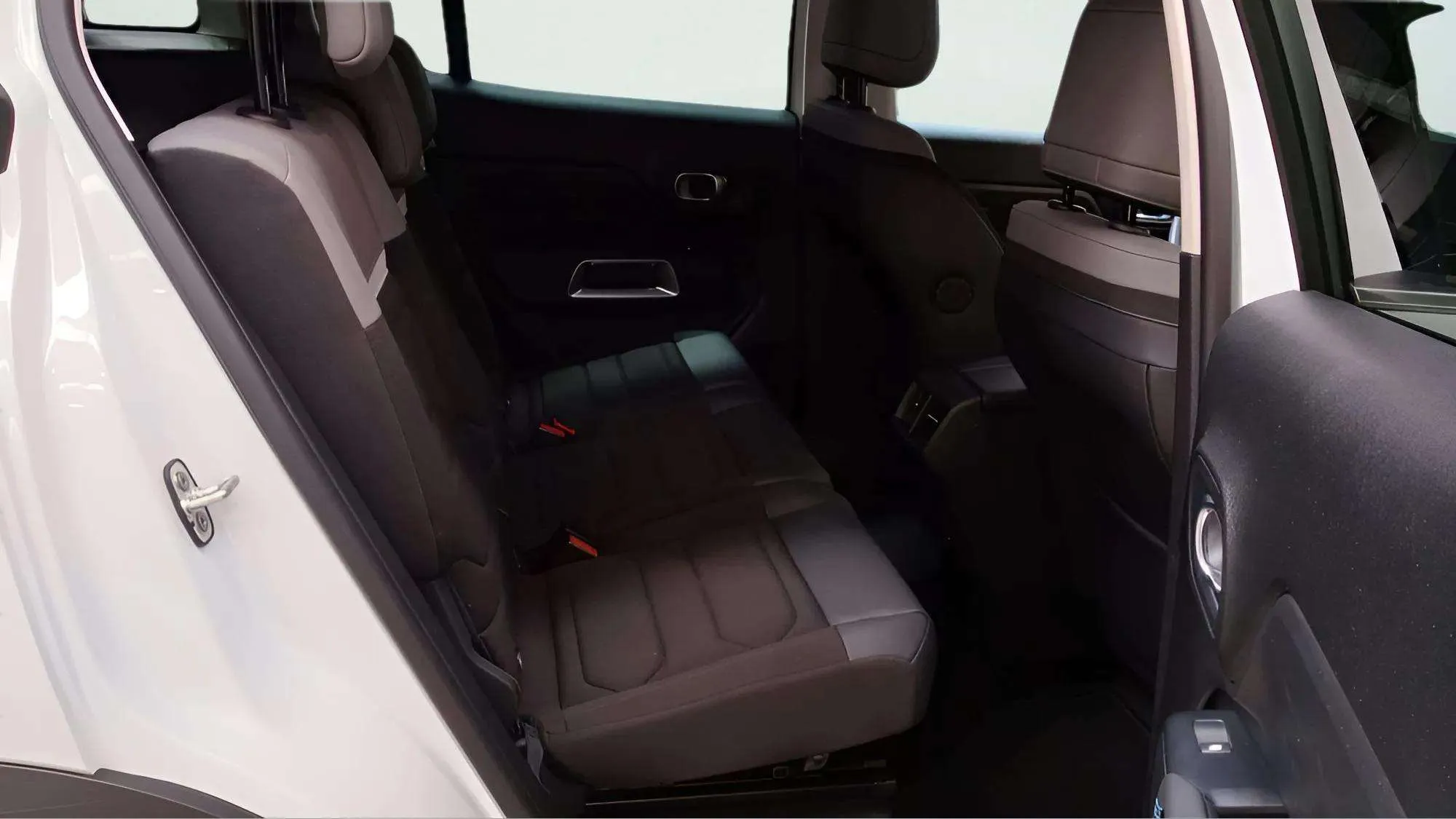 Citroën C5 Aircross 180 e-EAT8 Feel Pack - foto 10