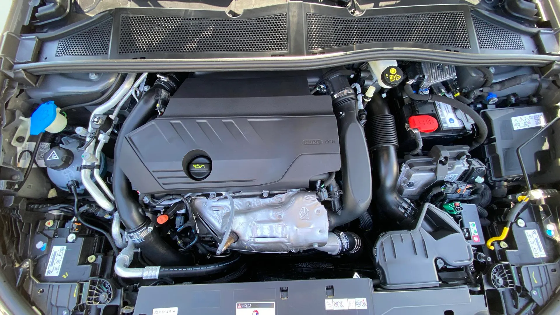 Peugeot 308 SW GT Hybrid PHEV 195 e-DCT7 - foto 19