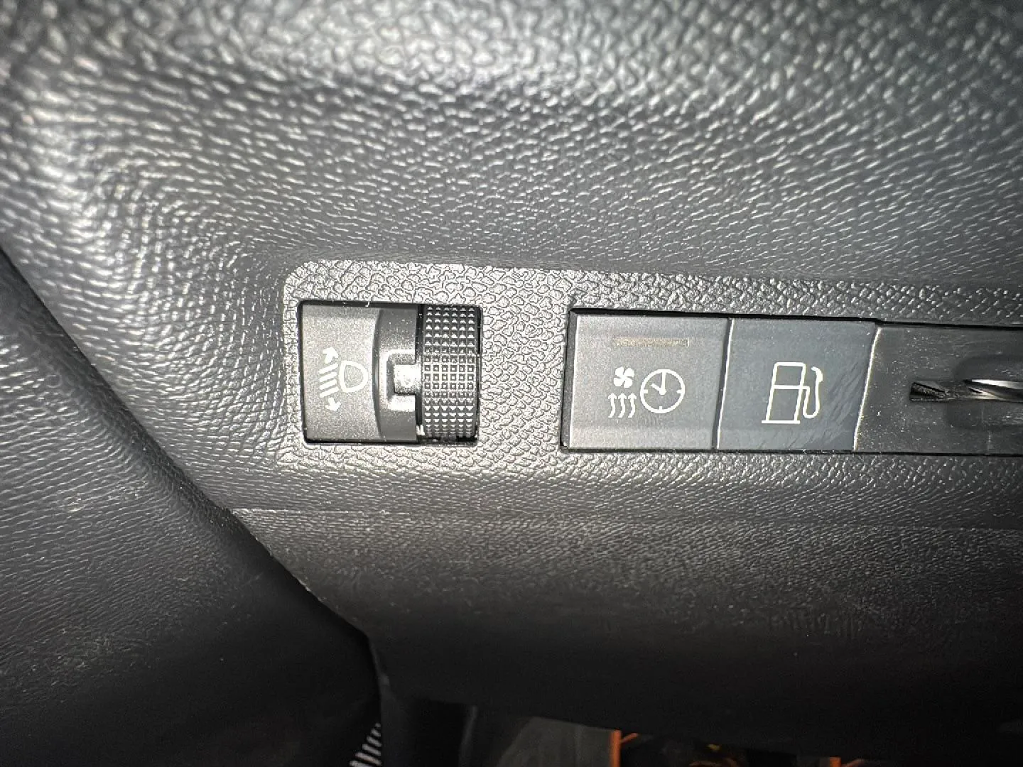 Peugeot 308 GT Hybrid PHEV 180 e-EAT8 - foto 26