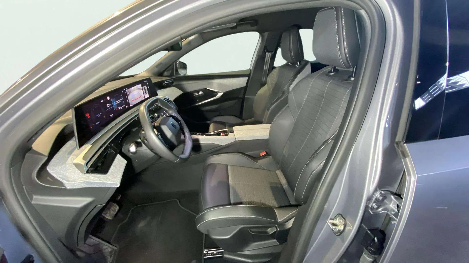 Peugeot 3008 1.2 Allure eDCS6 - foto 15