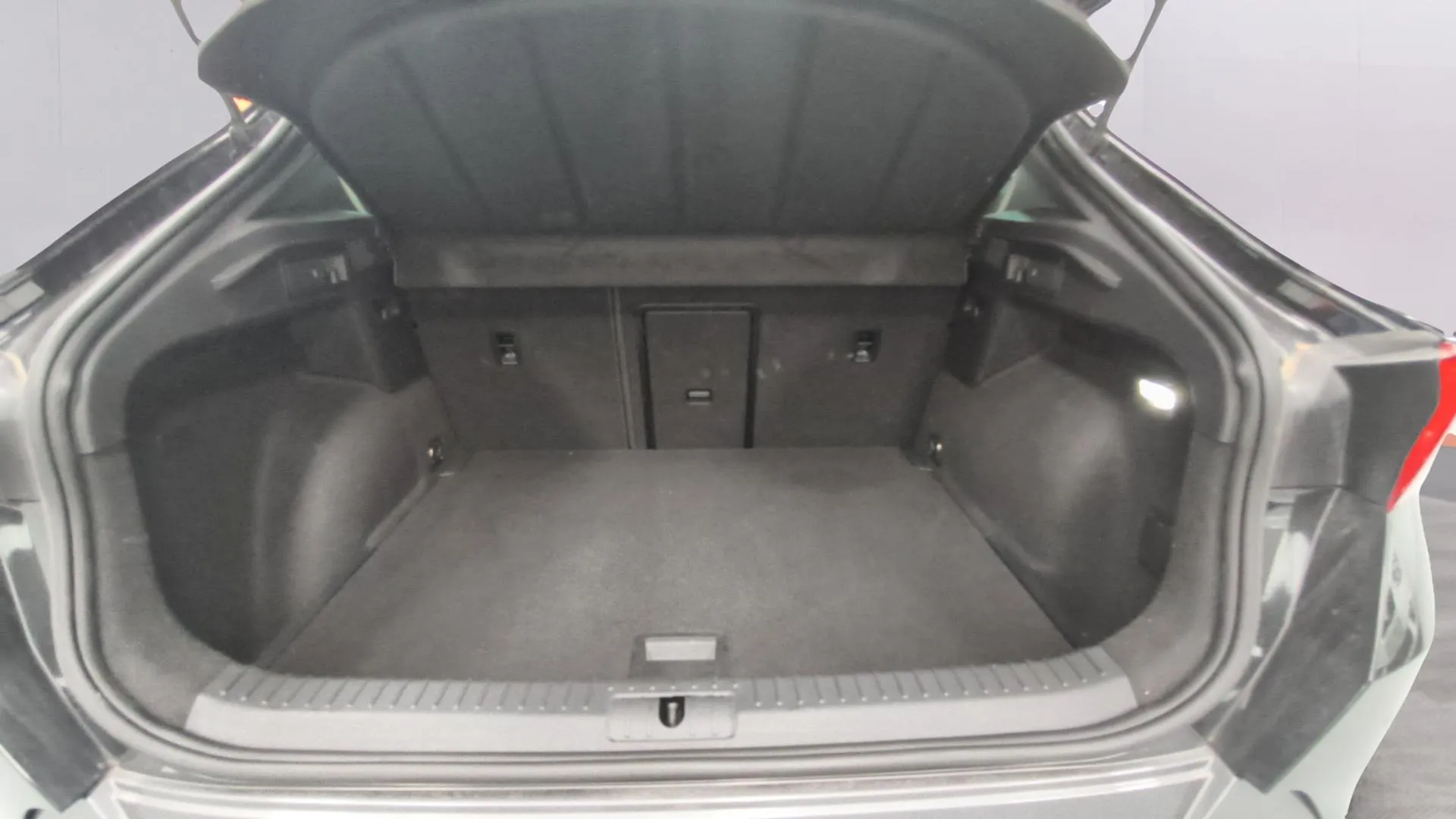 Cupra Formentor 1.5 TSI DSG - foto 15
