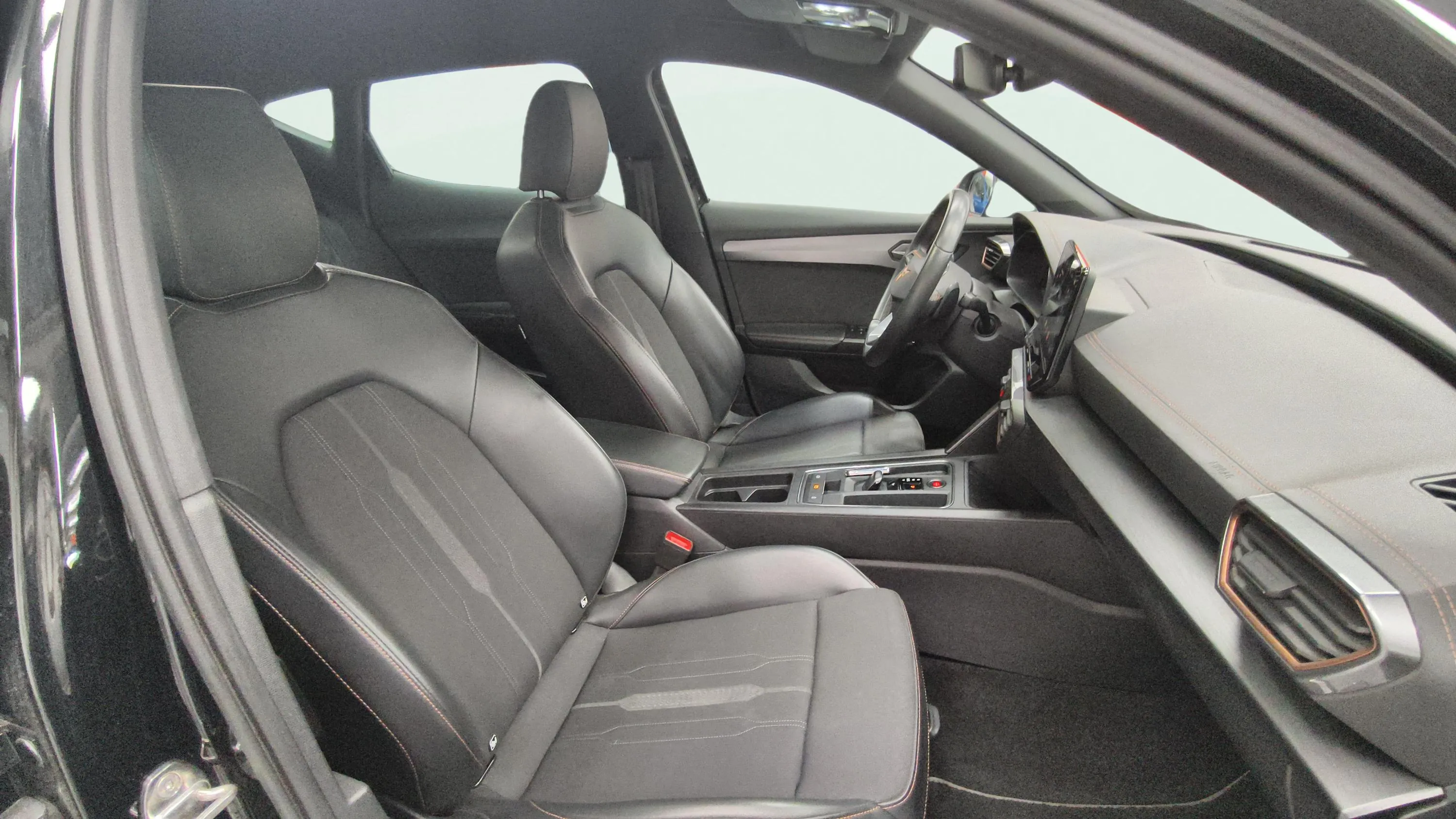 Cupra Formentor 1.5 TSI DSG - foto 12