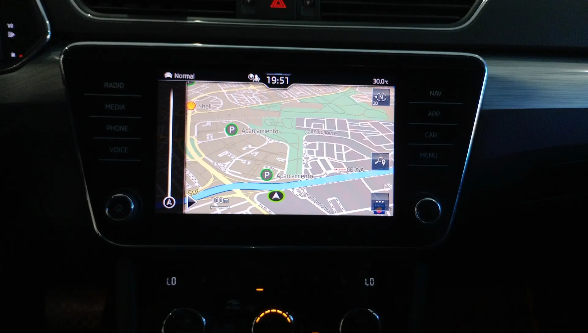 Škoda Superb 1.6 TDI DSG Ambition - foto 13