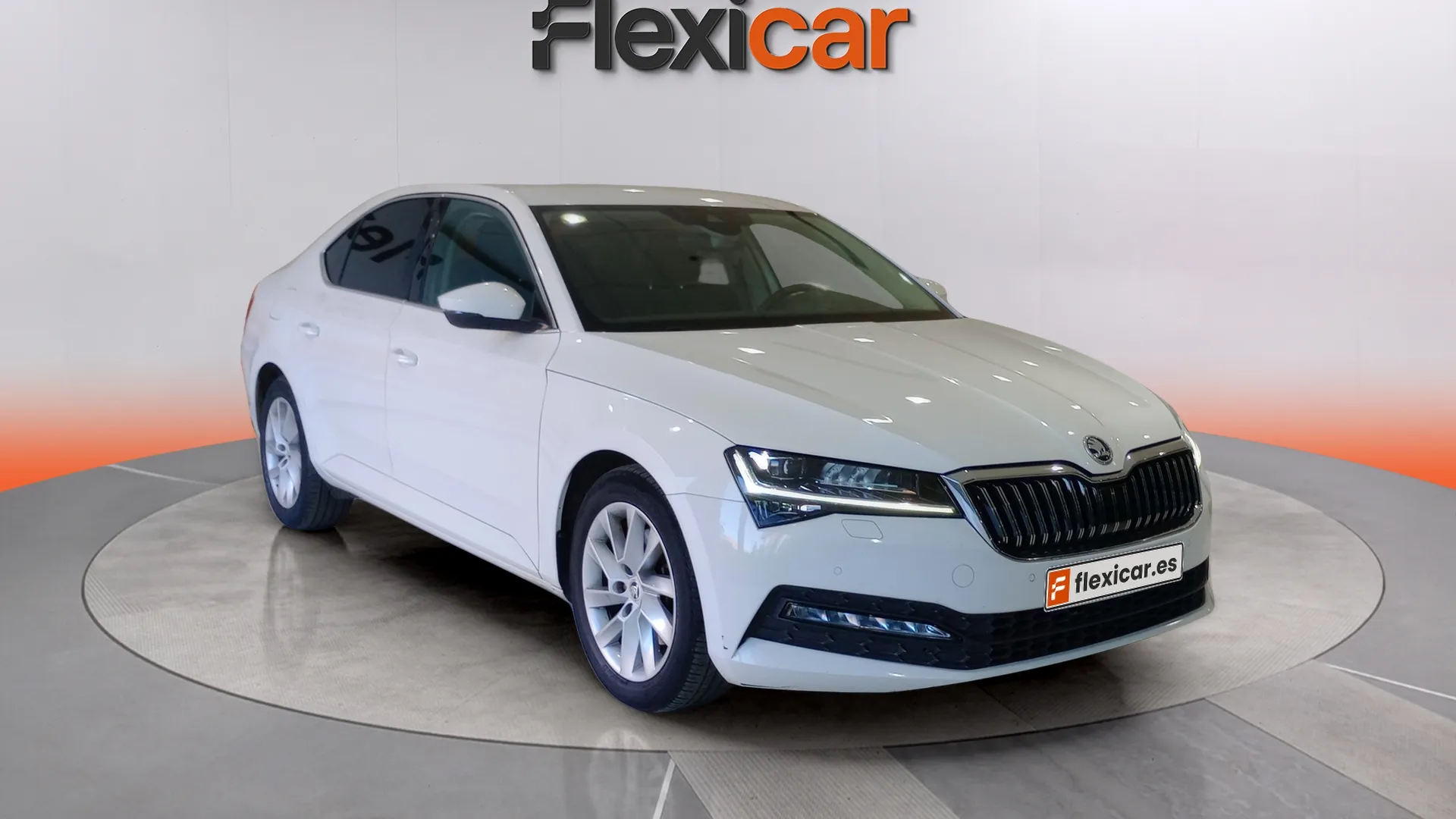 Škoda Superb 1.6 TDI DSG Ambition