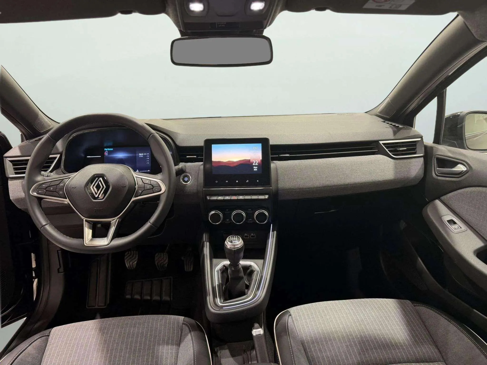 Renault Clio Techno TCe - foto 8