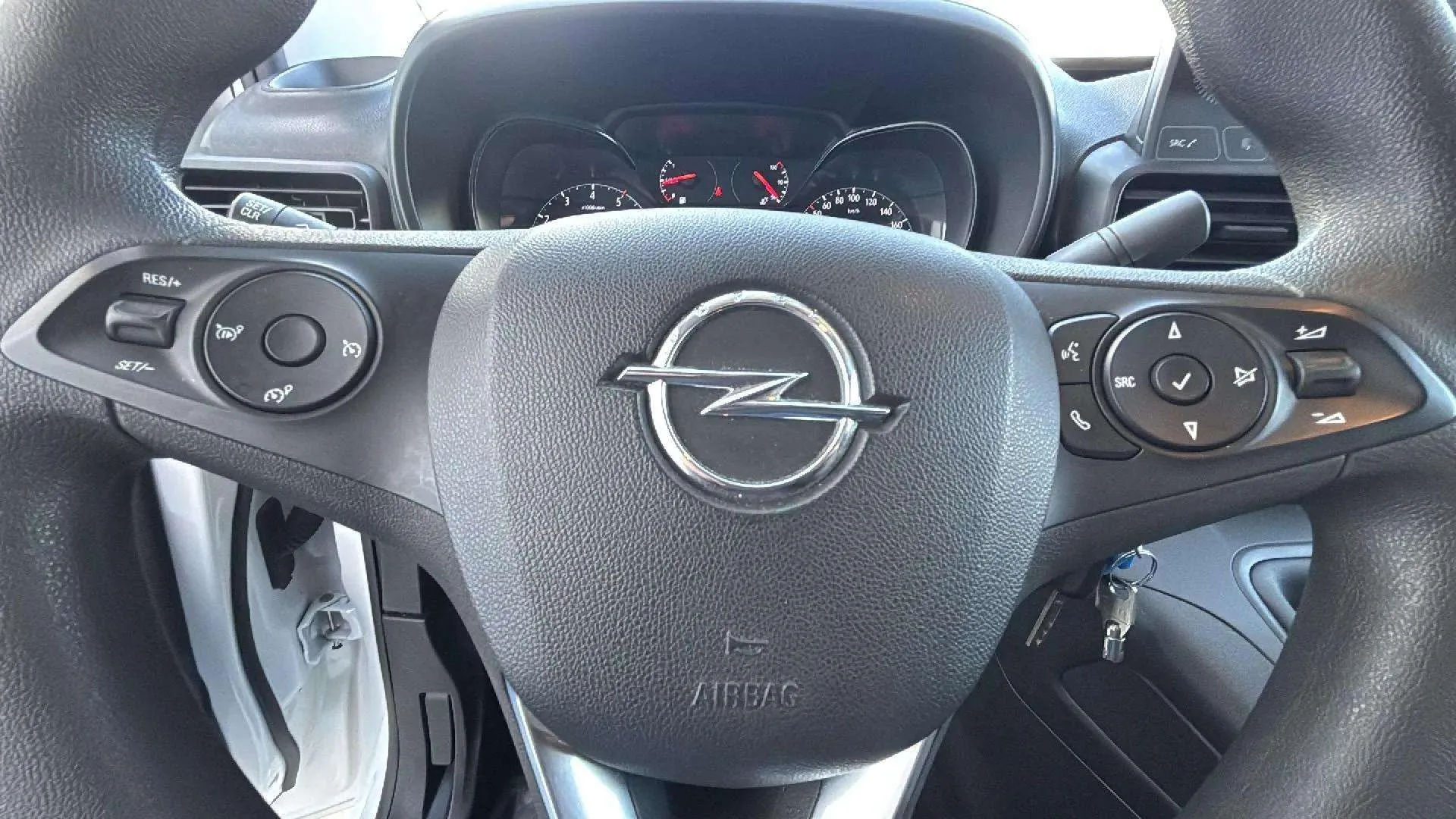 Opel Combo 1.5 TD Ed. Plus XL 7Pla - foto 18
