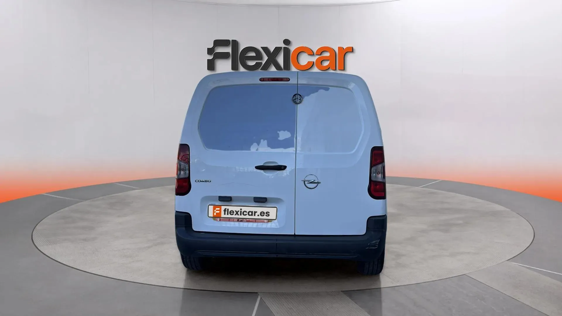 Opel Combo 1.5 TD Ed. Plus XL 7Pla - foto 5