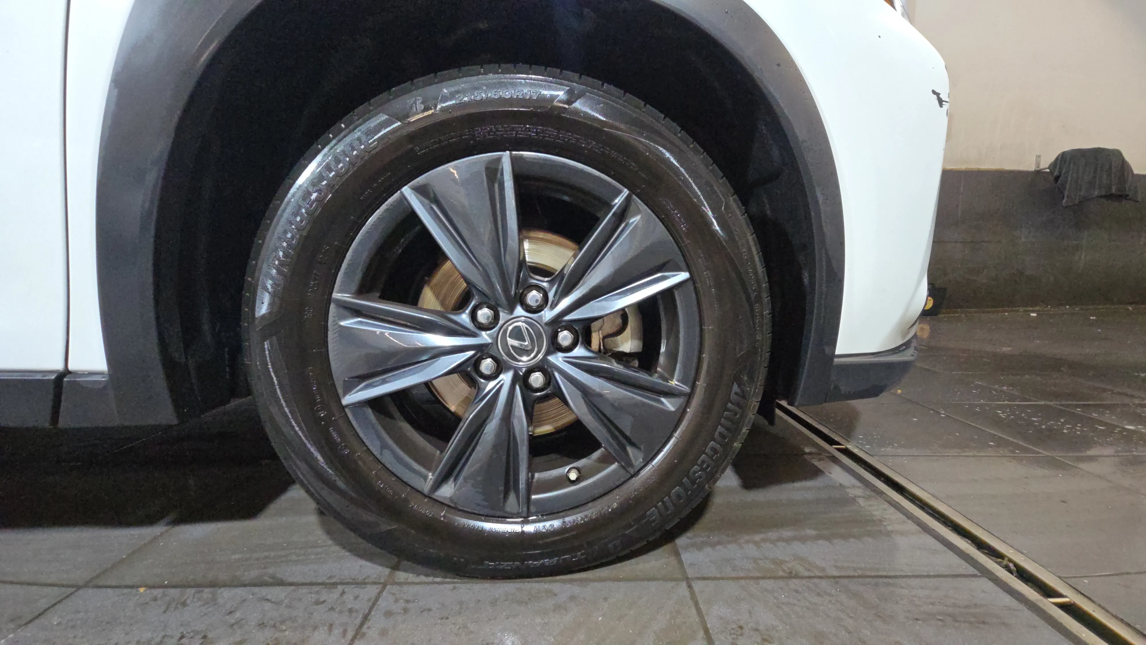 Lexus UX 2.0 250h Business - foto 24