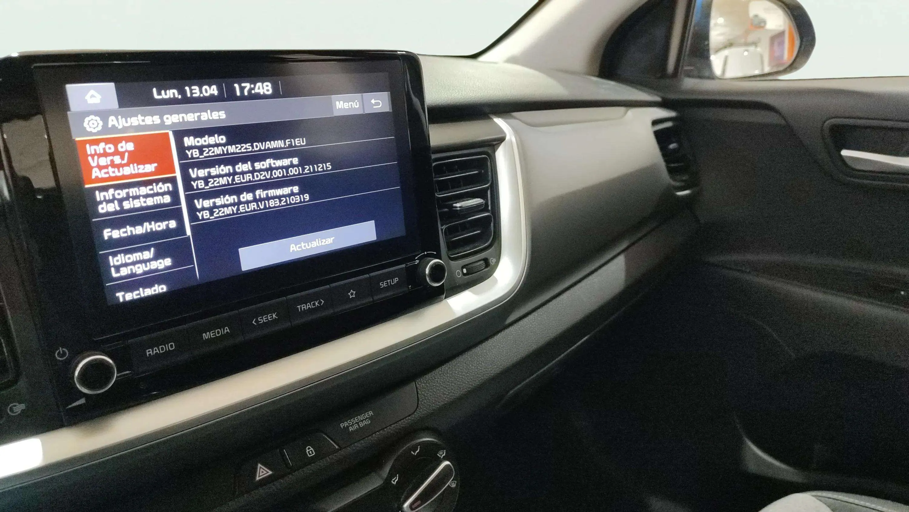 Kia Stonic 1.2 DPi Concept - foto 12