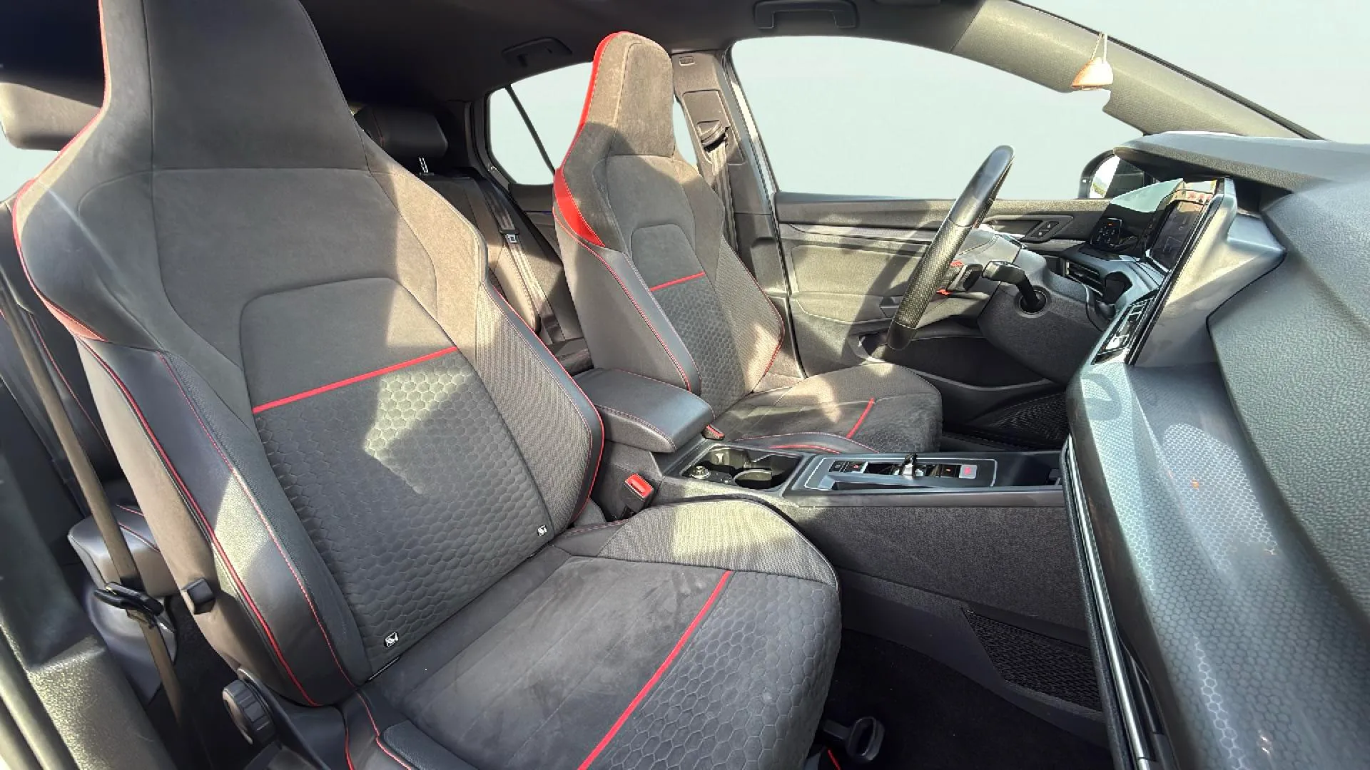 Volkswagen Golf GTI Clubsport 2.0 TSI DSG - foto 13