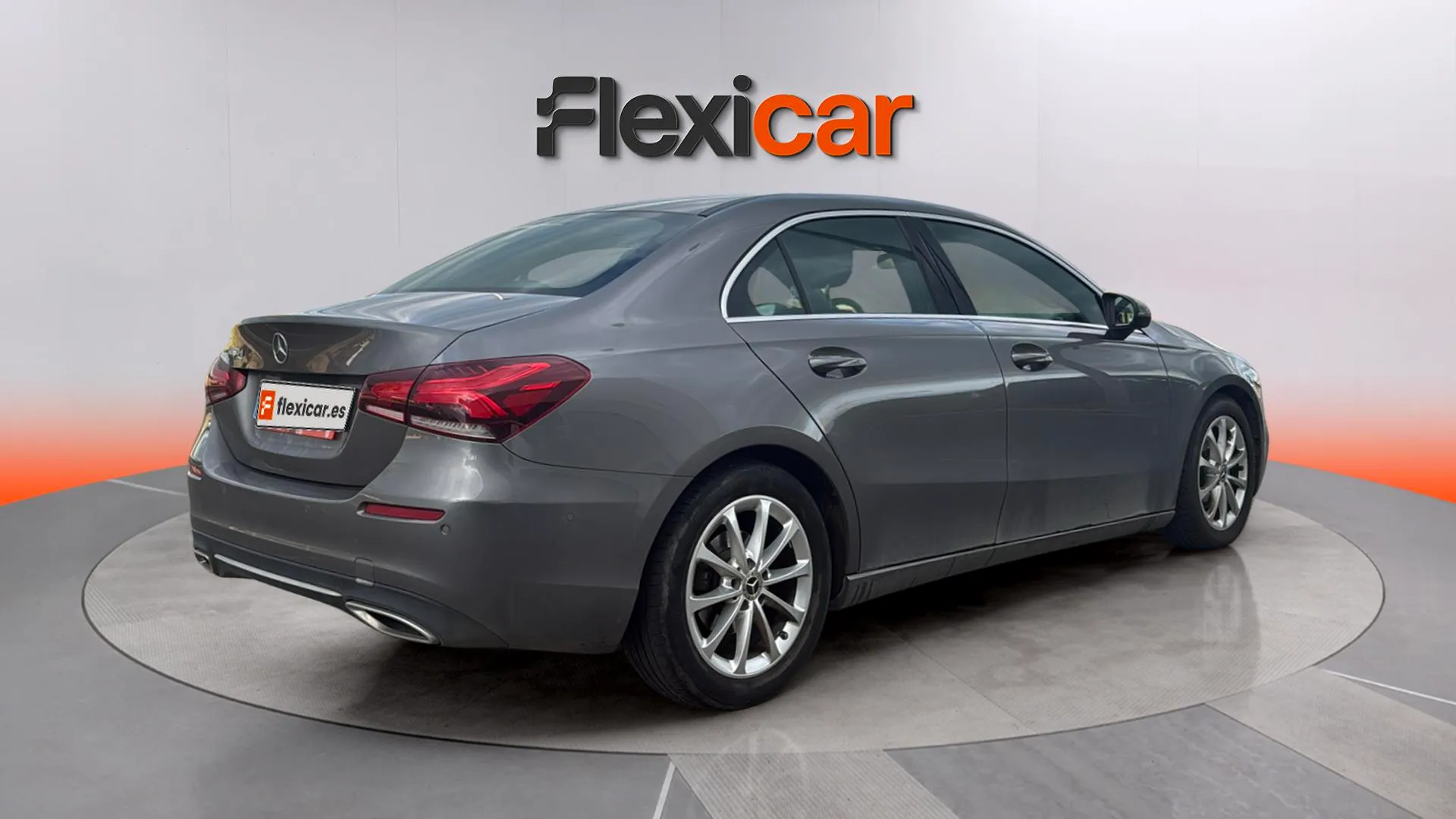 Mercedes-Benz Clase A Sedán A 180 d - foto 7