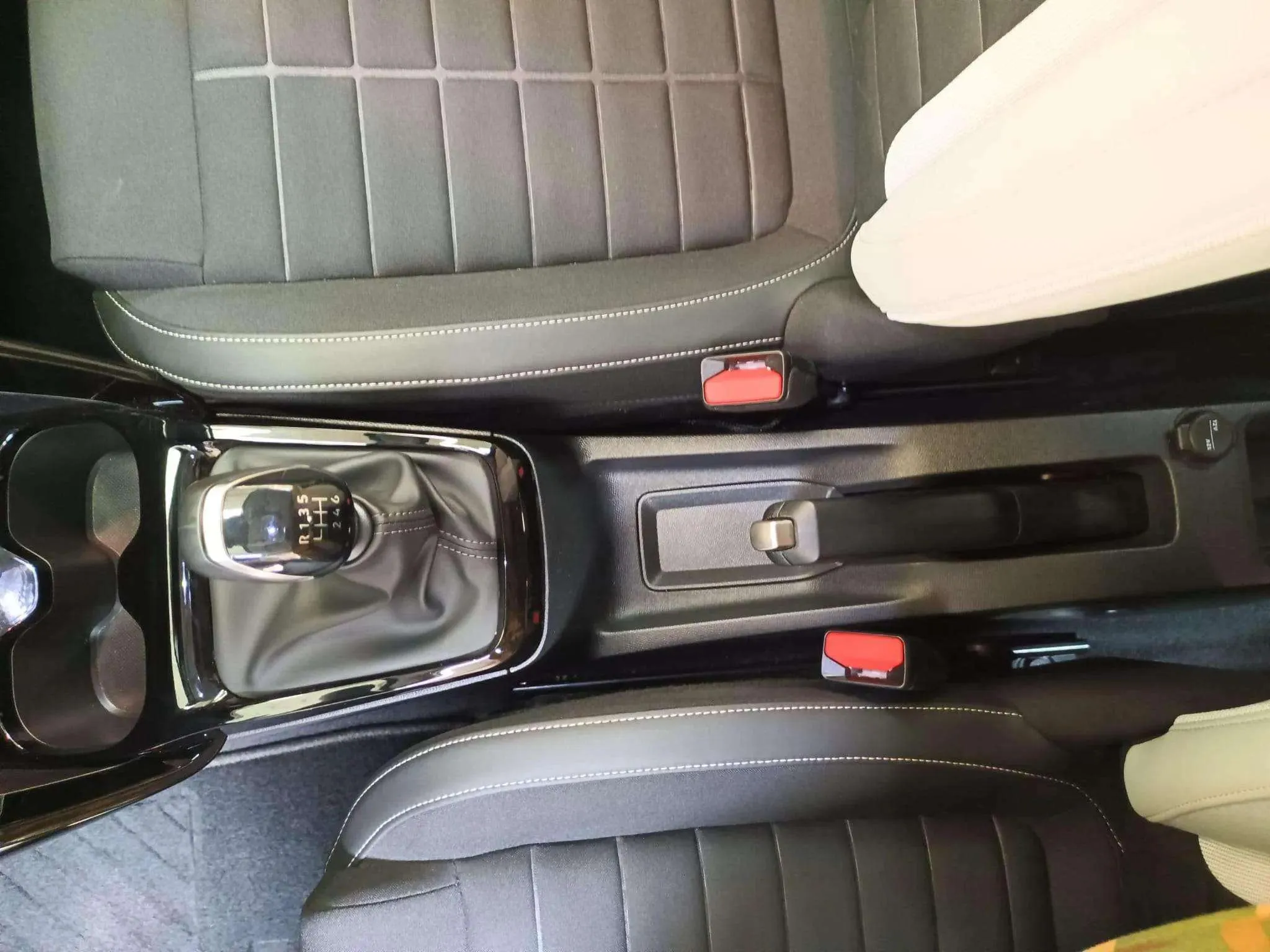 Citroën C3 Turbo 100 Max - foto 9