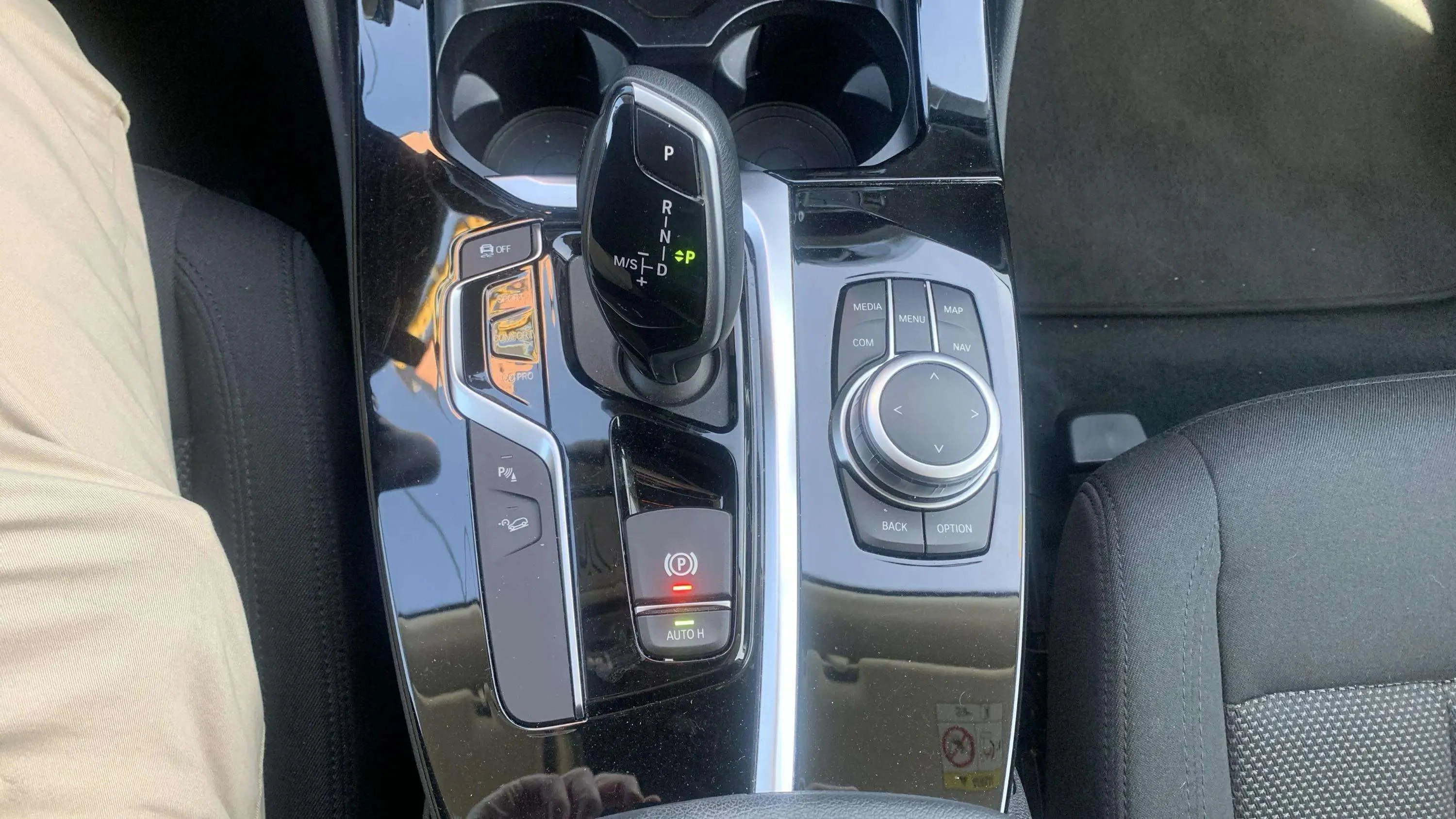 BMW X4 xDrive20d - foto 19