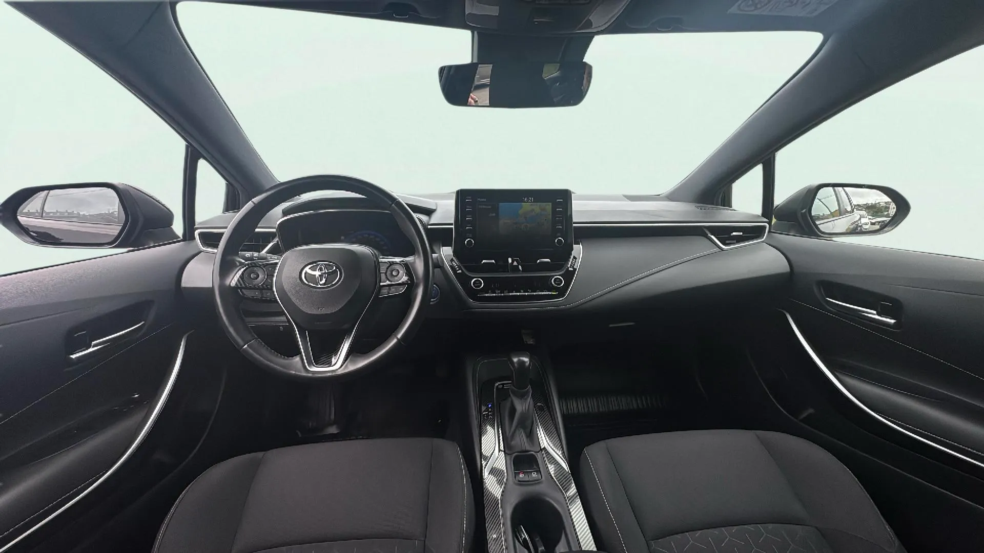 Toyota Corolla 2.0 180H Feel! E-CVT Touring Sport - foto 11