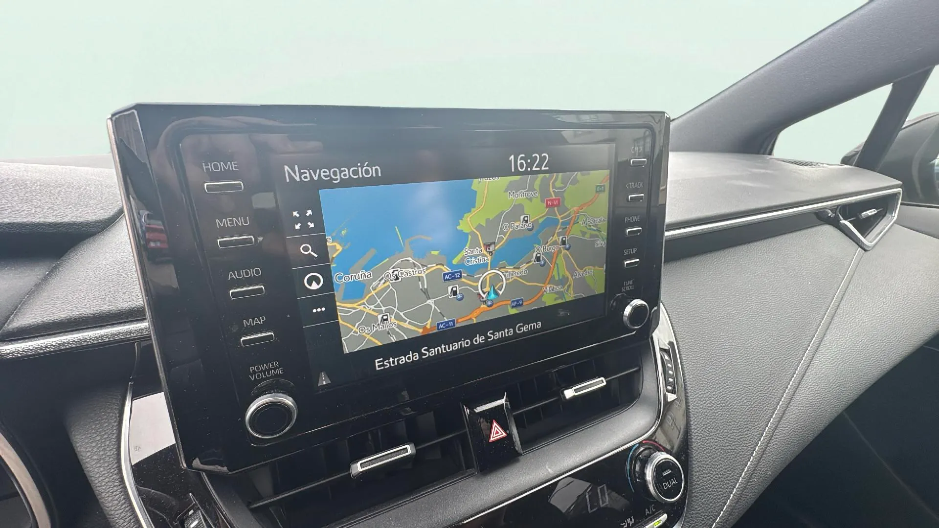 Toyota Corolla 2.0 180H Feel! E-CVT Touring Sport - foto 15