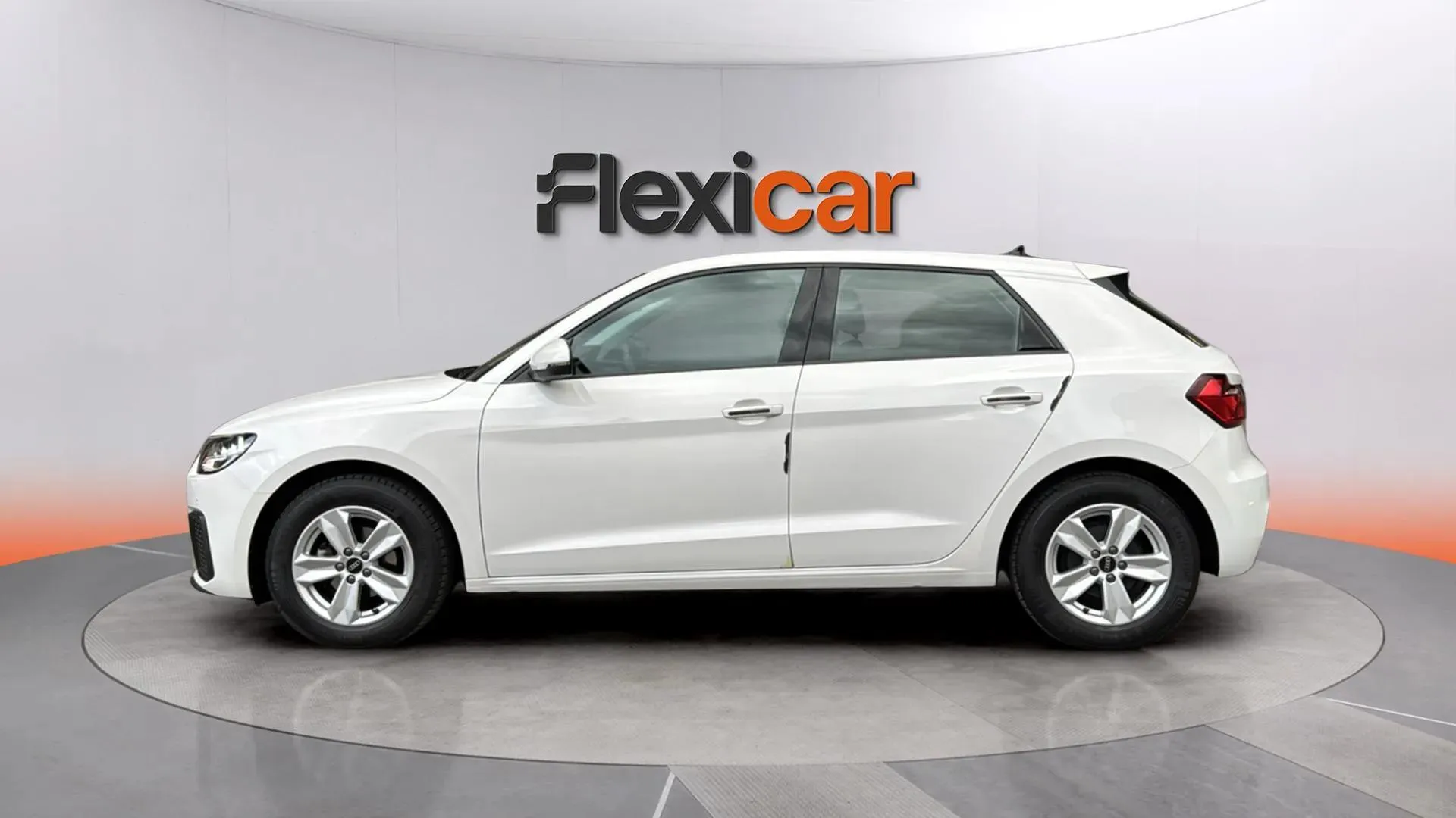 Audi A1 citycarver 25 TFSI - foto 6