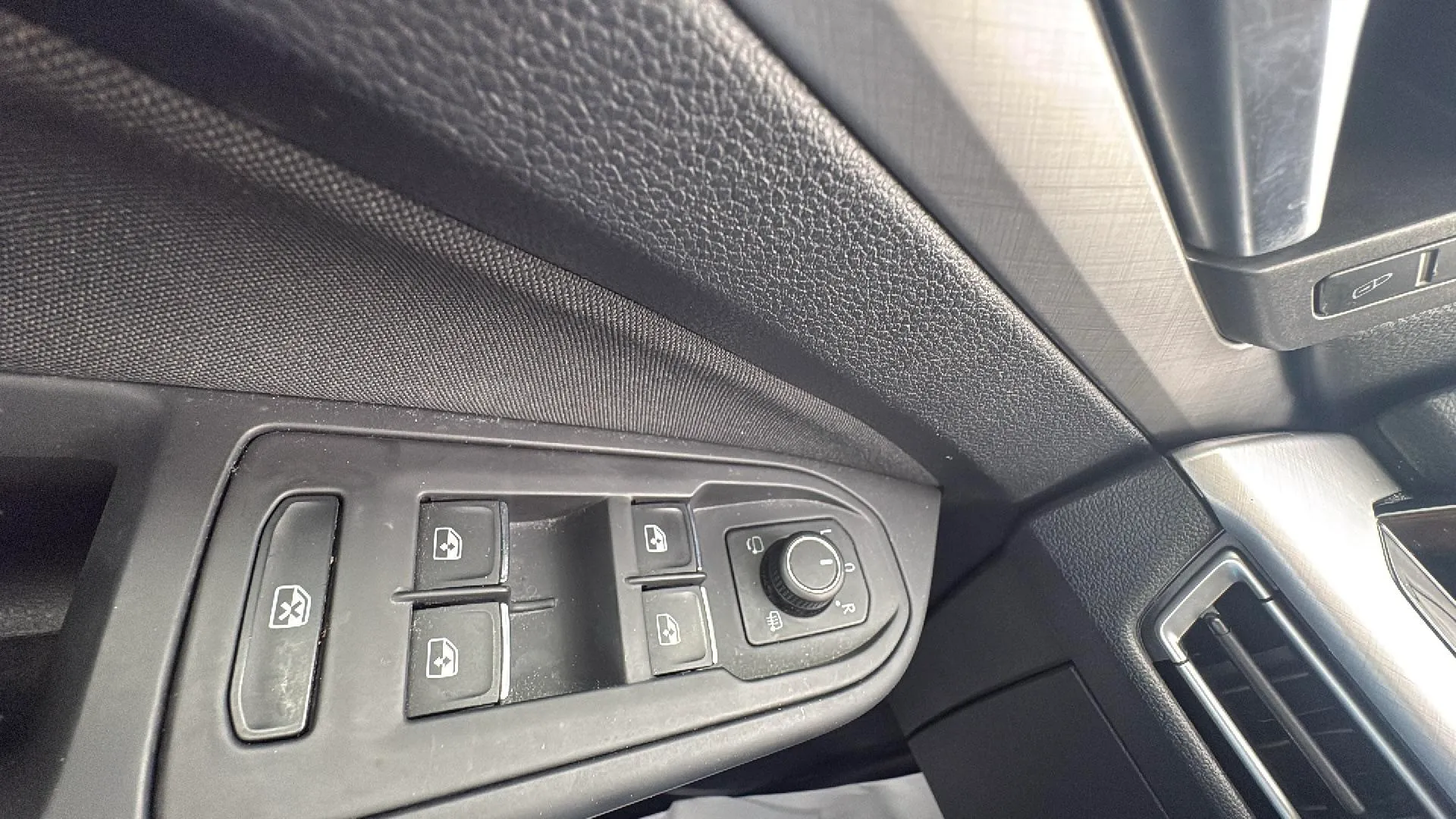 Volkswagen Golf Life 1.5 TSI - foto 24