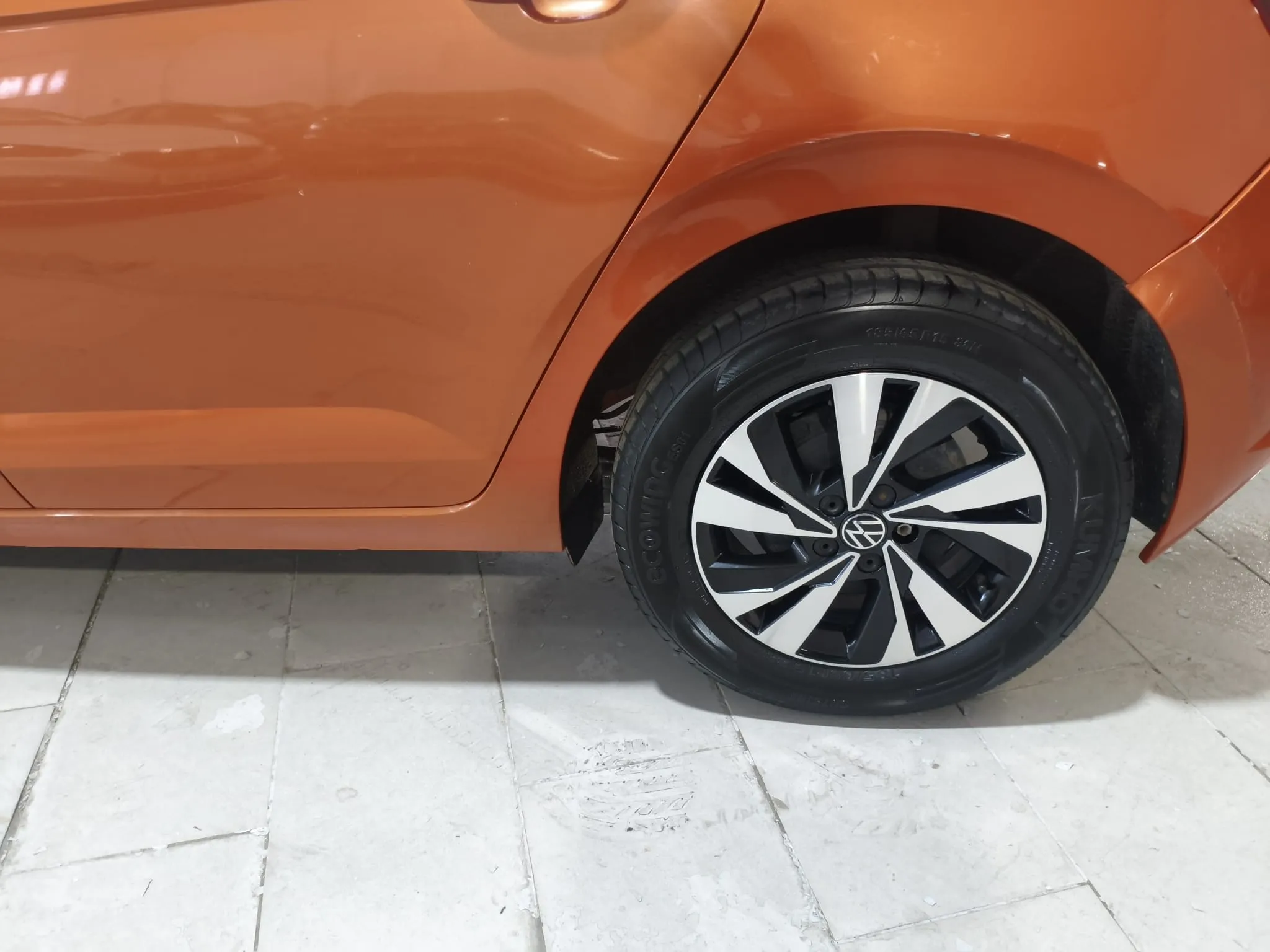 Volkswagen Polo Advance 1.0 TSI DSG - foto 19