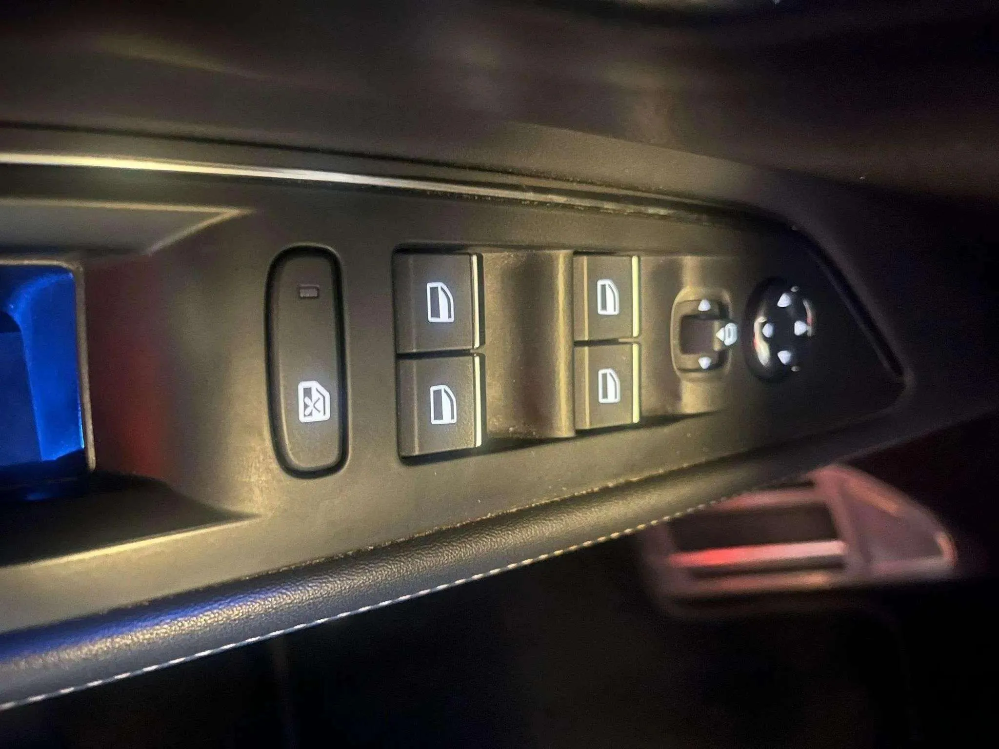 Peugeot 5008 1.2 PureTech GT EAT8 - foto 19