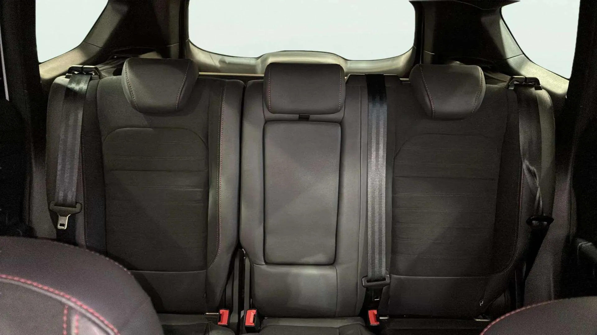 Ford Kuga 1.5 EcoBoost 4x4 ST-Line - foto 24