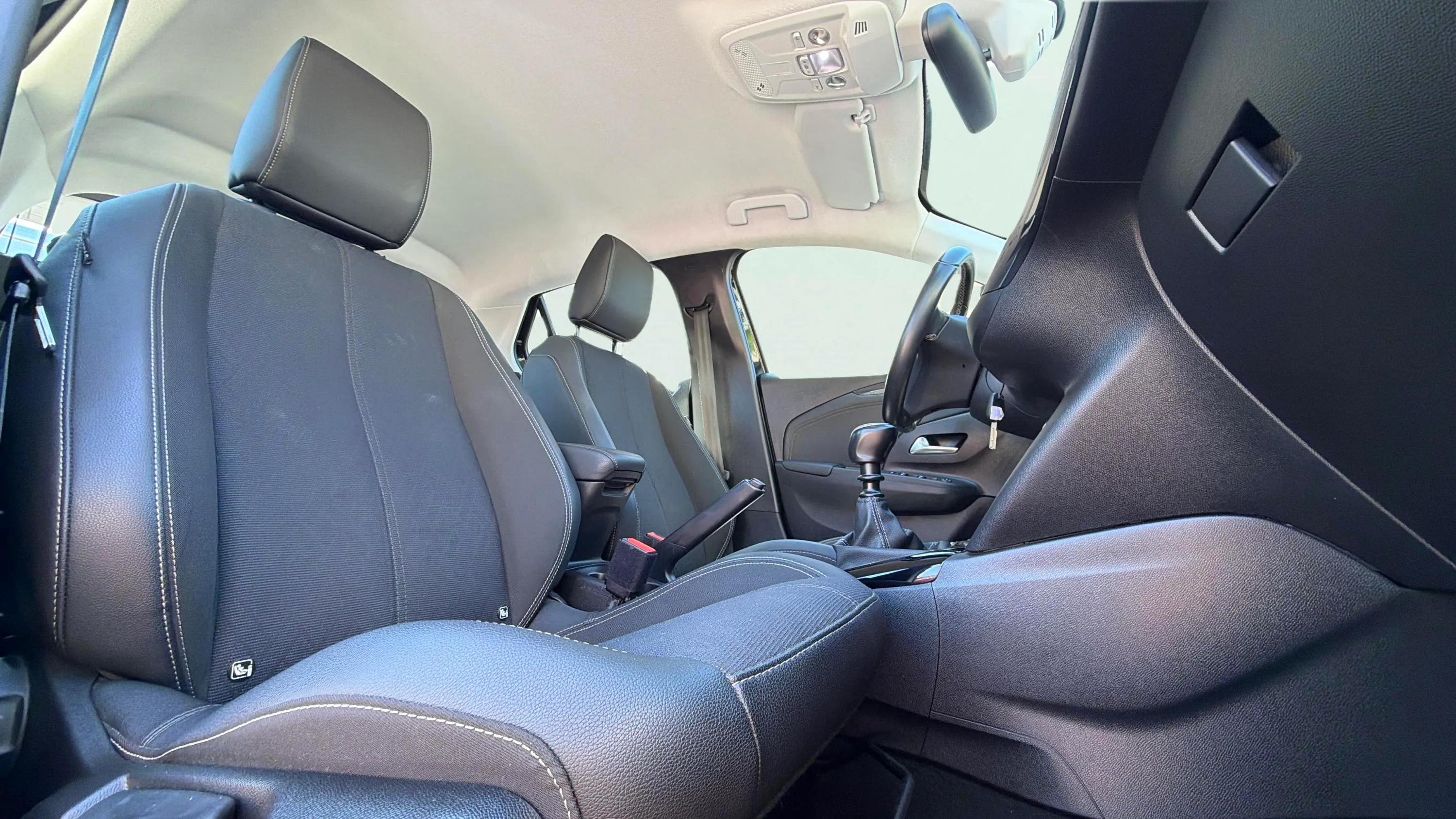 Opel Corsa 1.2T XHL Elegance - foto 29