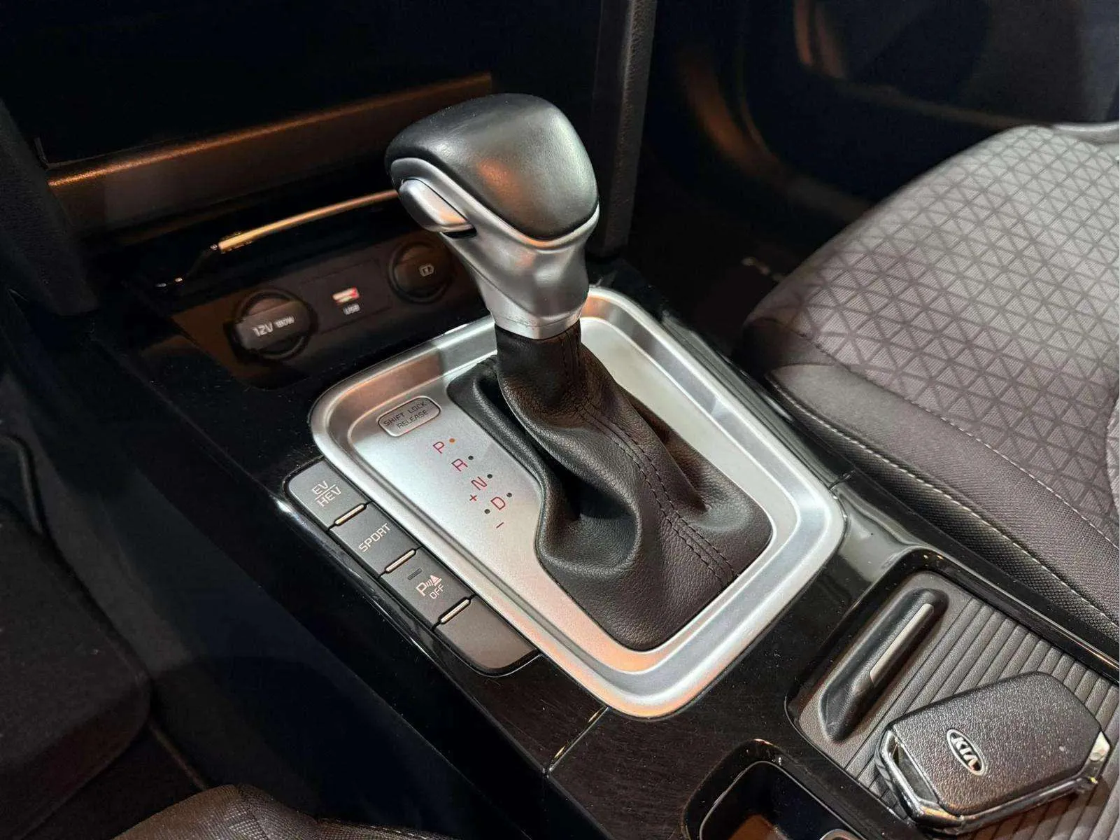 Kia Ceed Tourer 1.6 GDi PHEV eDrive - foto 16