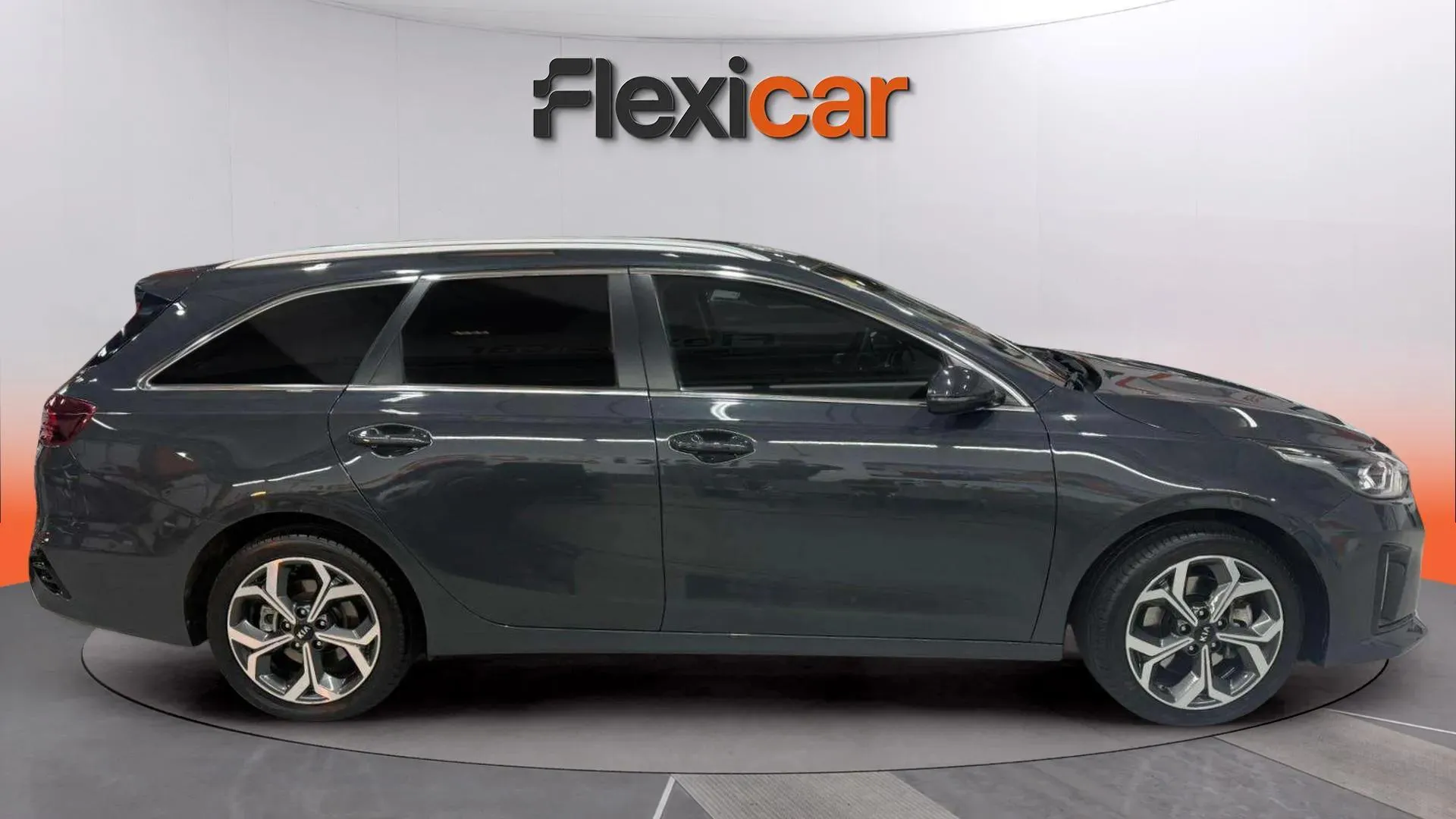 Kia Ceed Tourer 1.6 GDi PHEV eDrive - foto 8