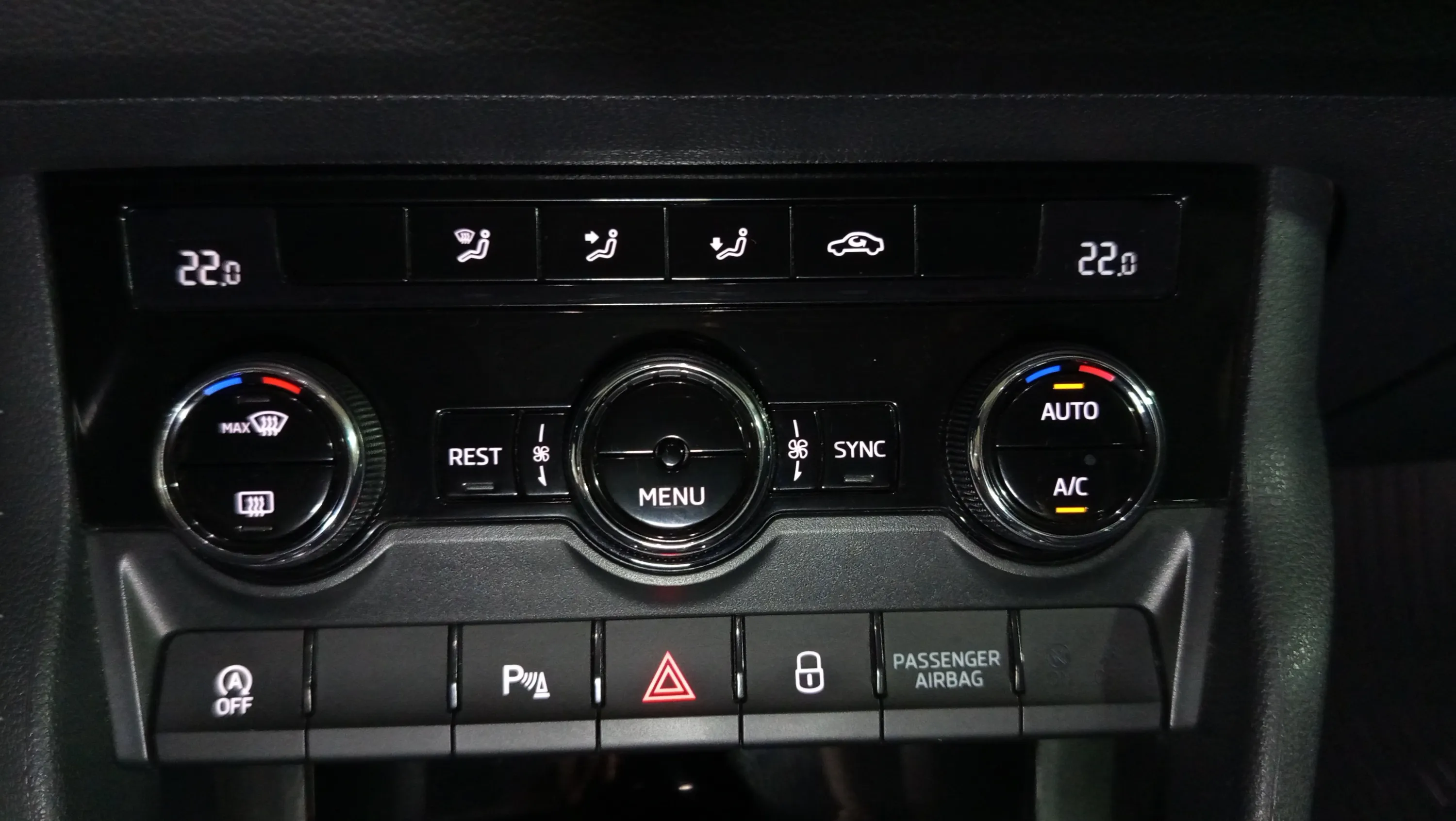Škoda Kodiaq 1.4 TSI DSG 4x4 Style - foto 21
