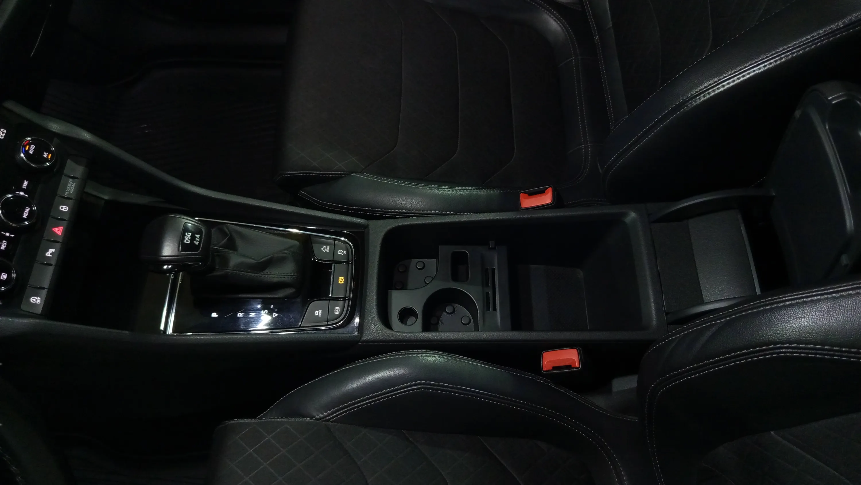 Škoda Kodiaq 1.4 TSI DSG 4x4 Style - foto 18