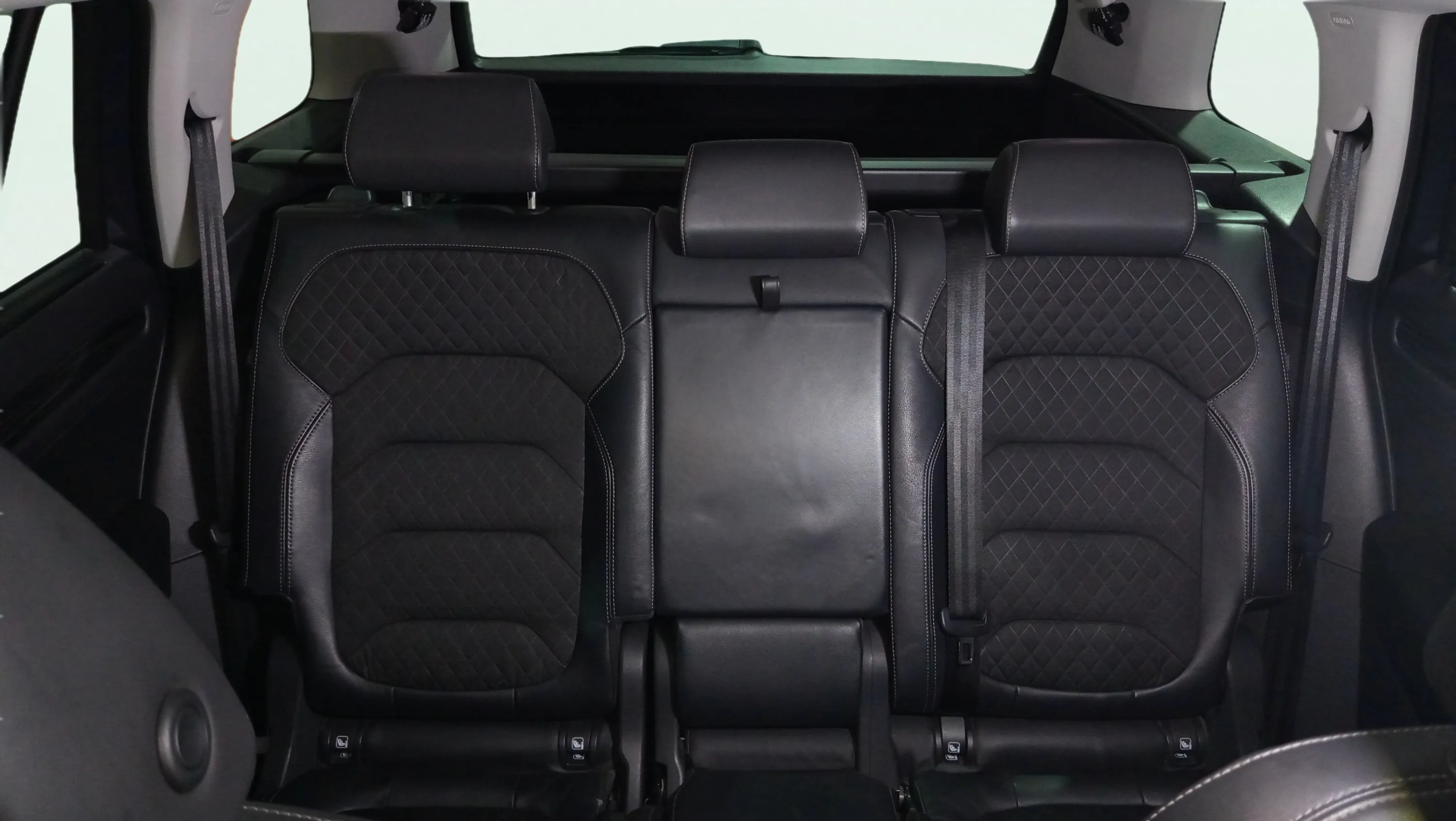 Škoda Kodiaq 1.4 TSI DSG 4x4 Style - foto 14