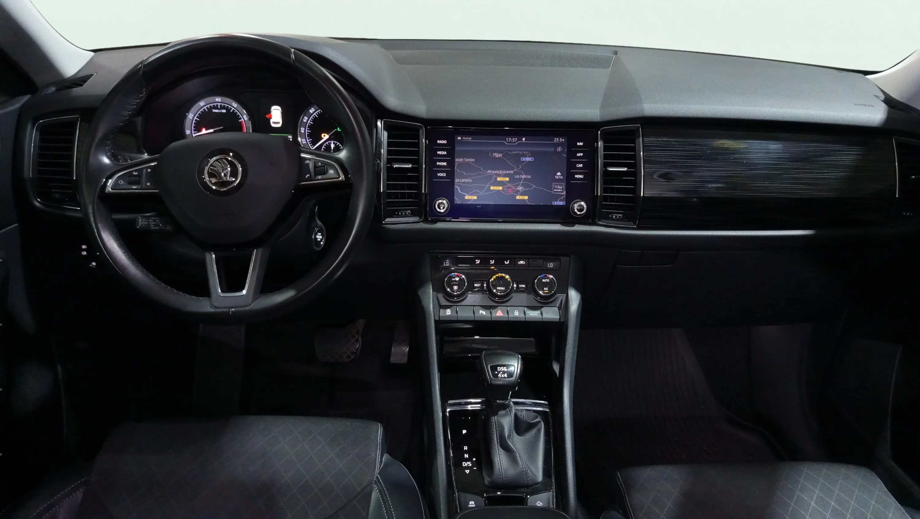Škoda Kodiaq 1.4 TSI DSG 4x4 Style - foto 10