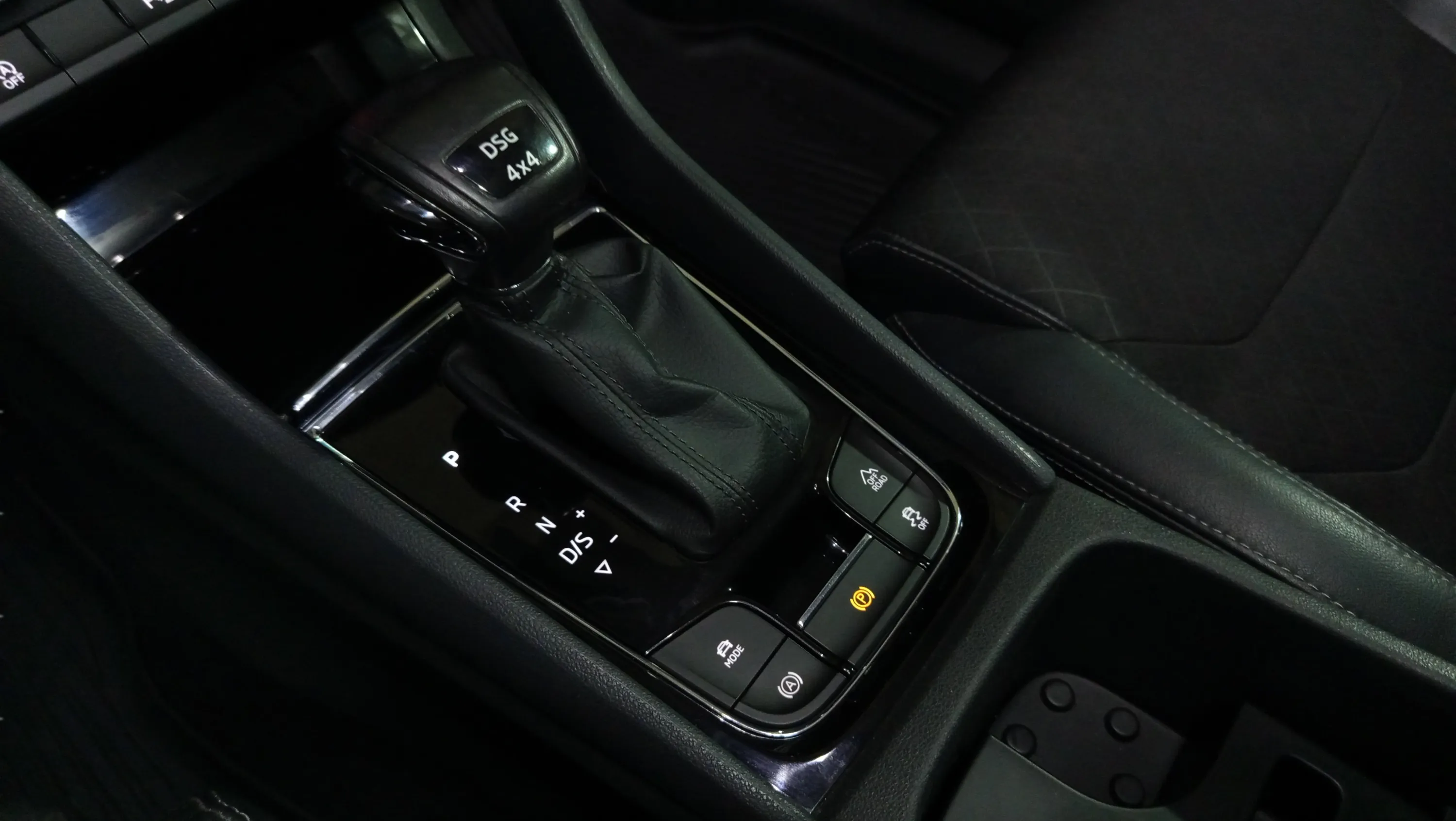 Škoda Kodiaq 1.4 TSI DSG 4x4 Style - foto 19