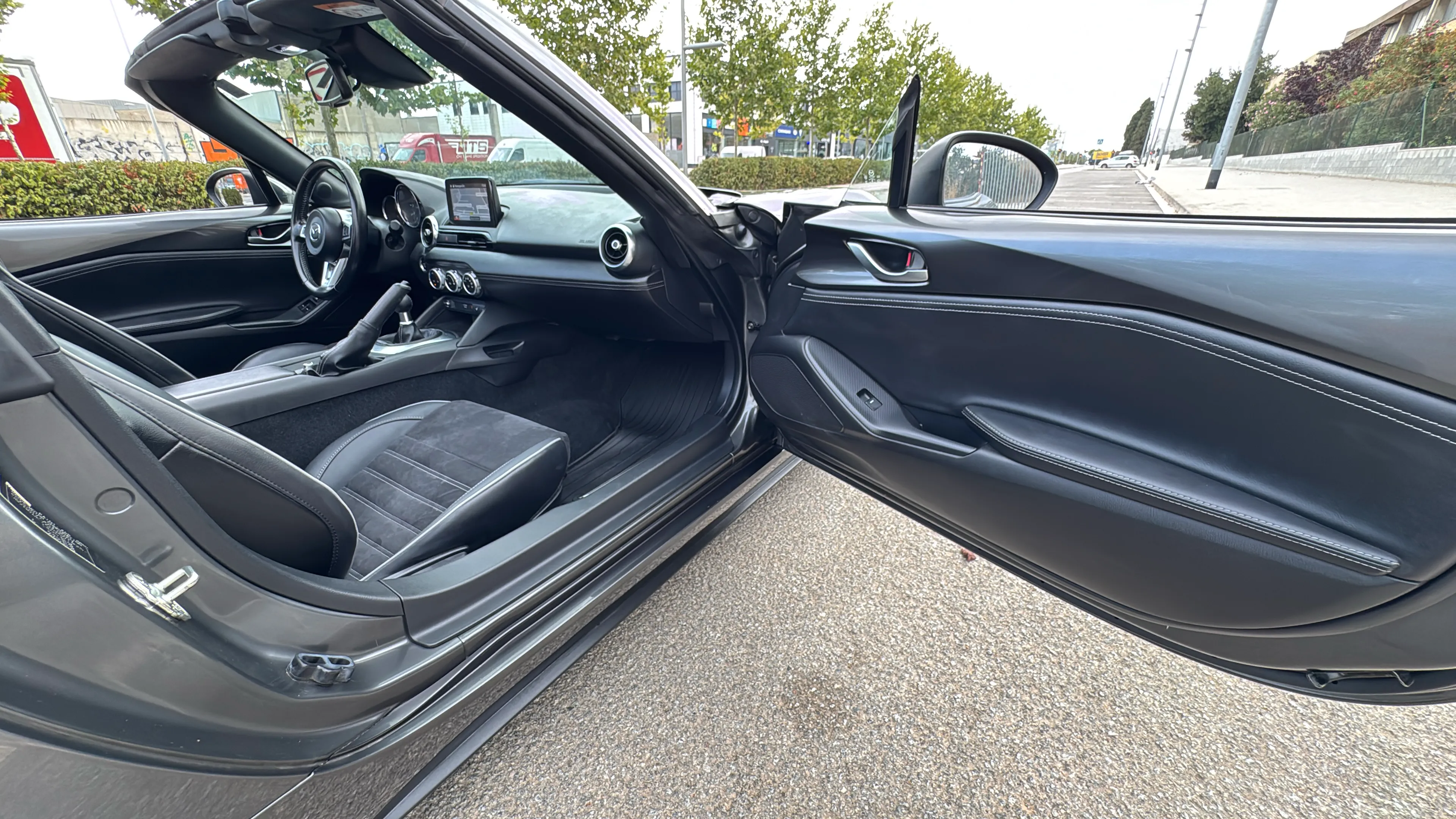 Mazda MX-5 2.0 Zenith Sport RF - foto 21
