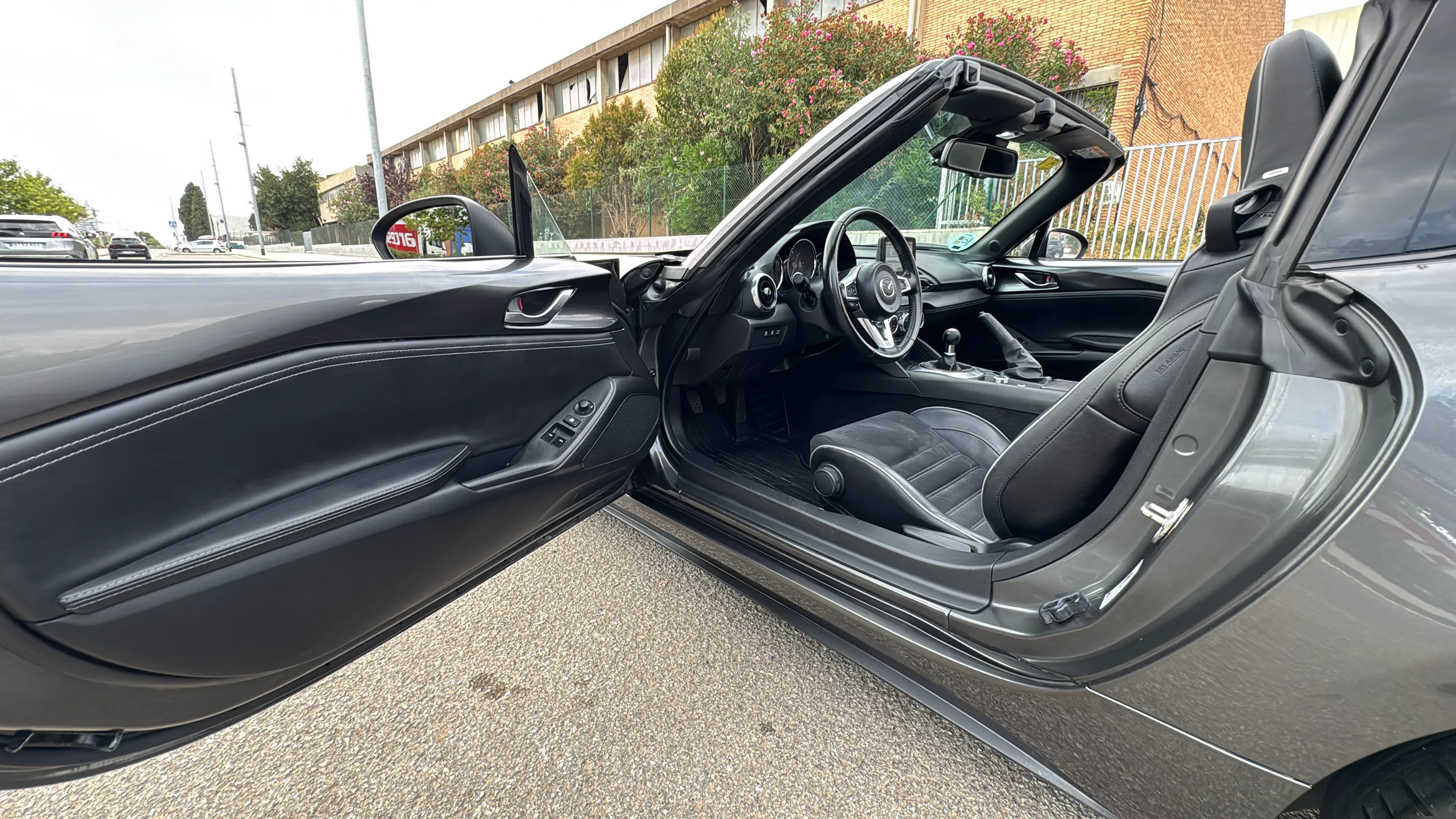 Mazda MX-5 2.0 Zenith Sport RF - foto 22