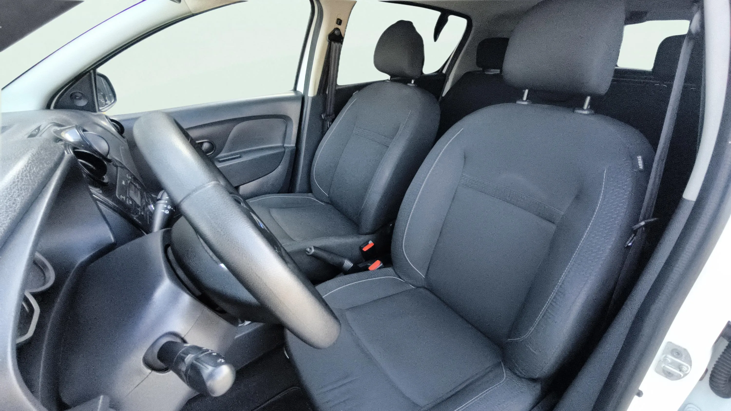 Dacia Sandero Ambiance 1.0 - foto 13