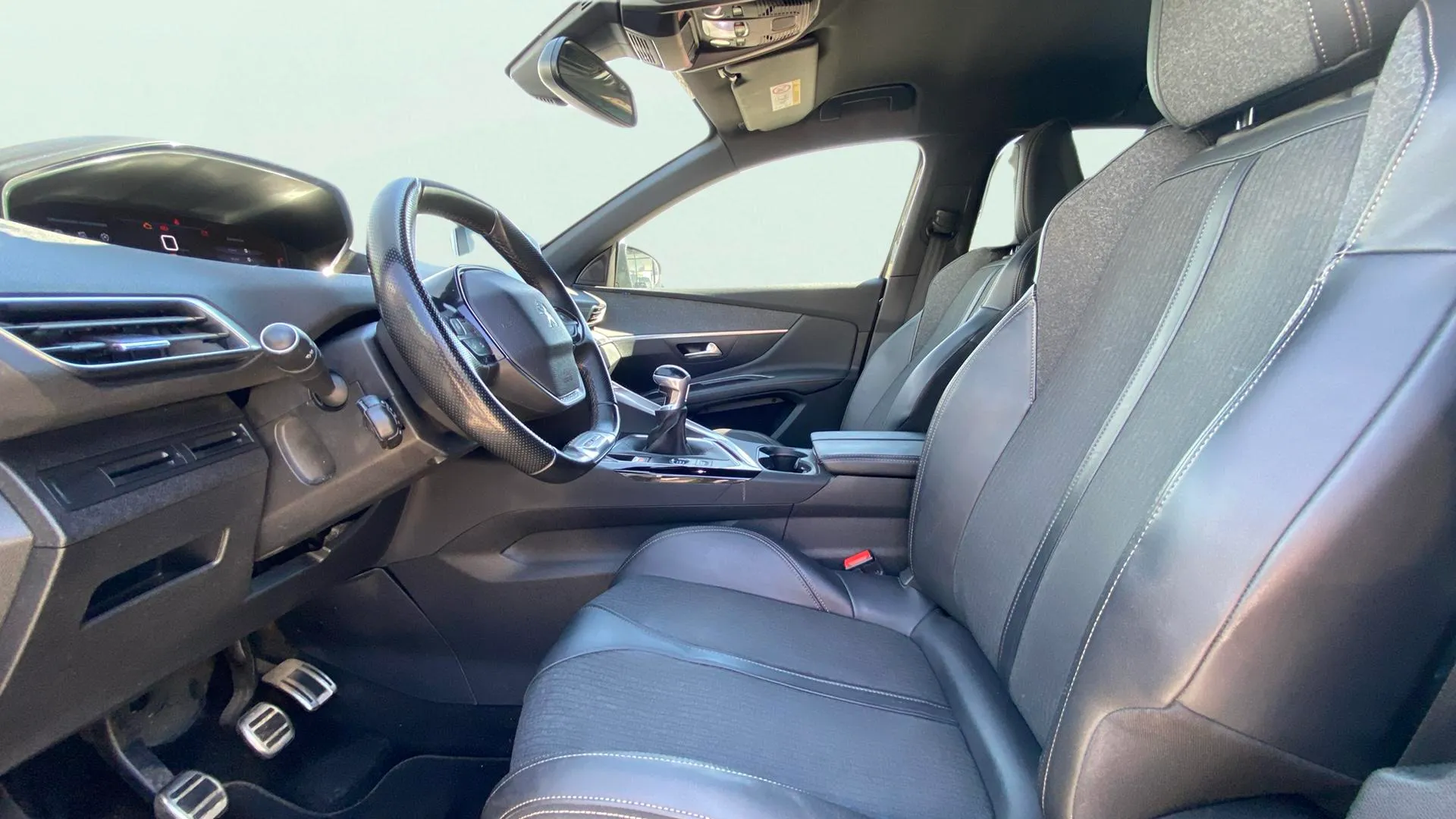 Peugeot 3008 1.5L BlueHDi GT Line - foto 9