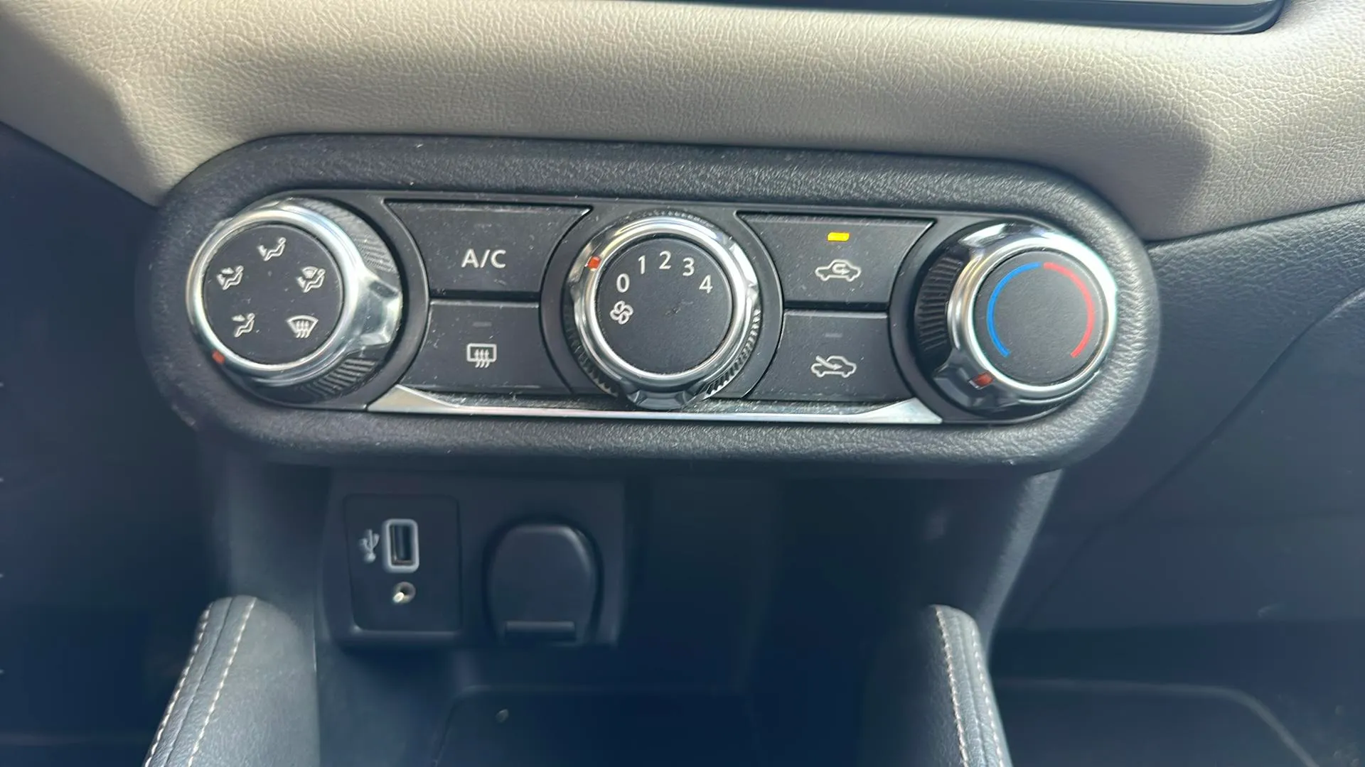 Nissan Micra IG-T E6D Acenta - foto 19