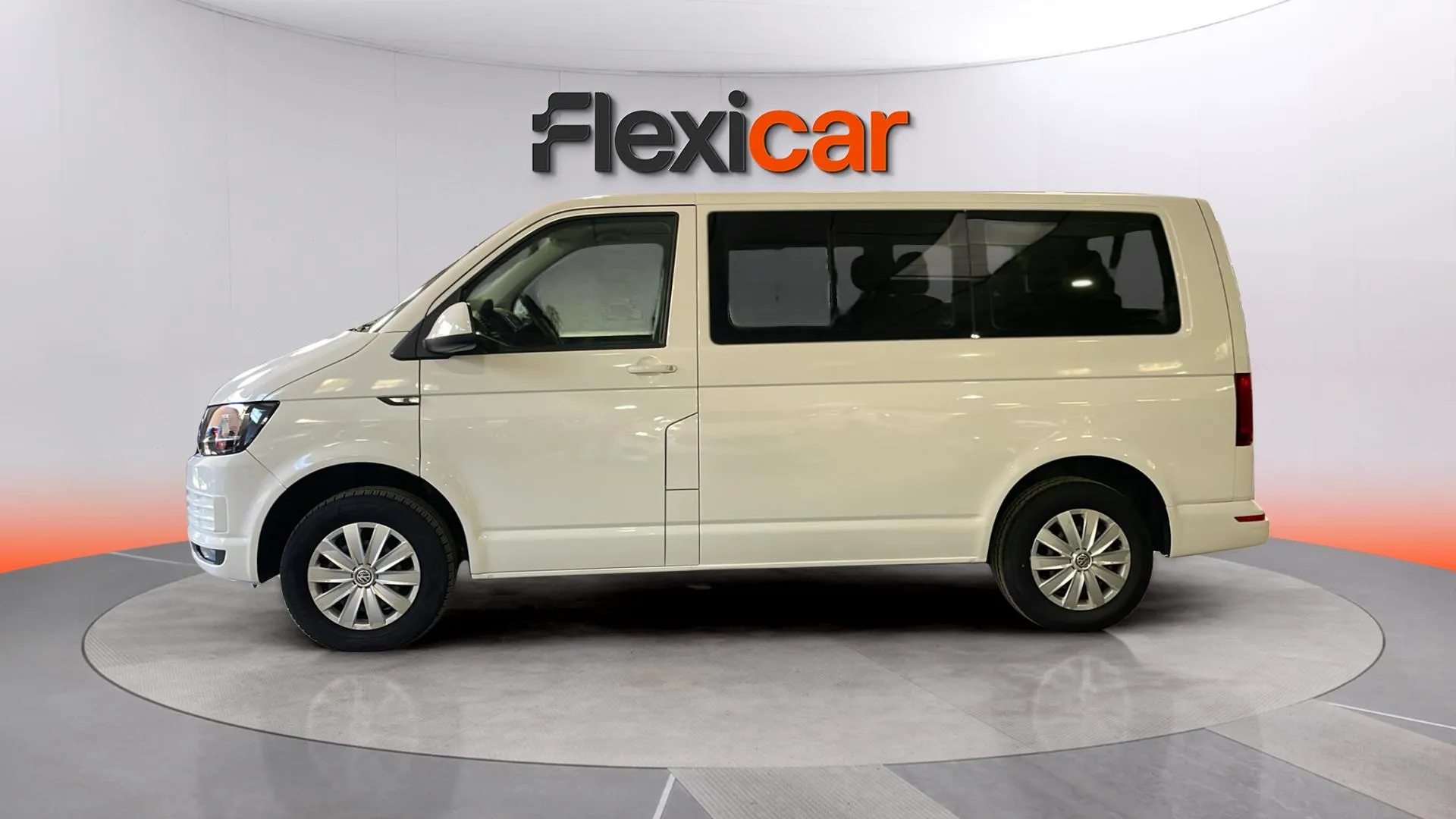 Volkswagen Caravelle Premium Corto 2.0 TDI BMT DSG - foto 5