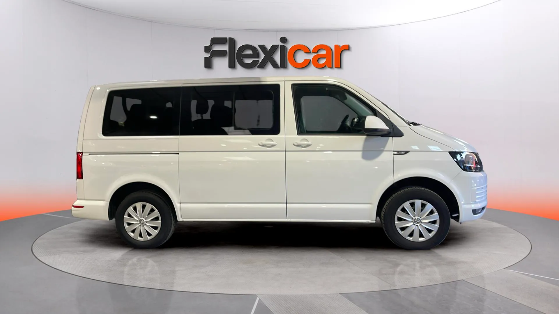 Volkswagen Caravelle Premium Corto 2.0 TDI BMT DSG - foto 3