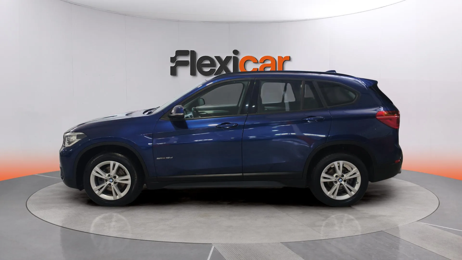 BMW X1 sDrive18d - foto 3