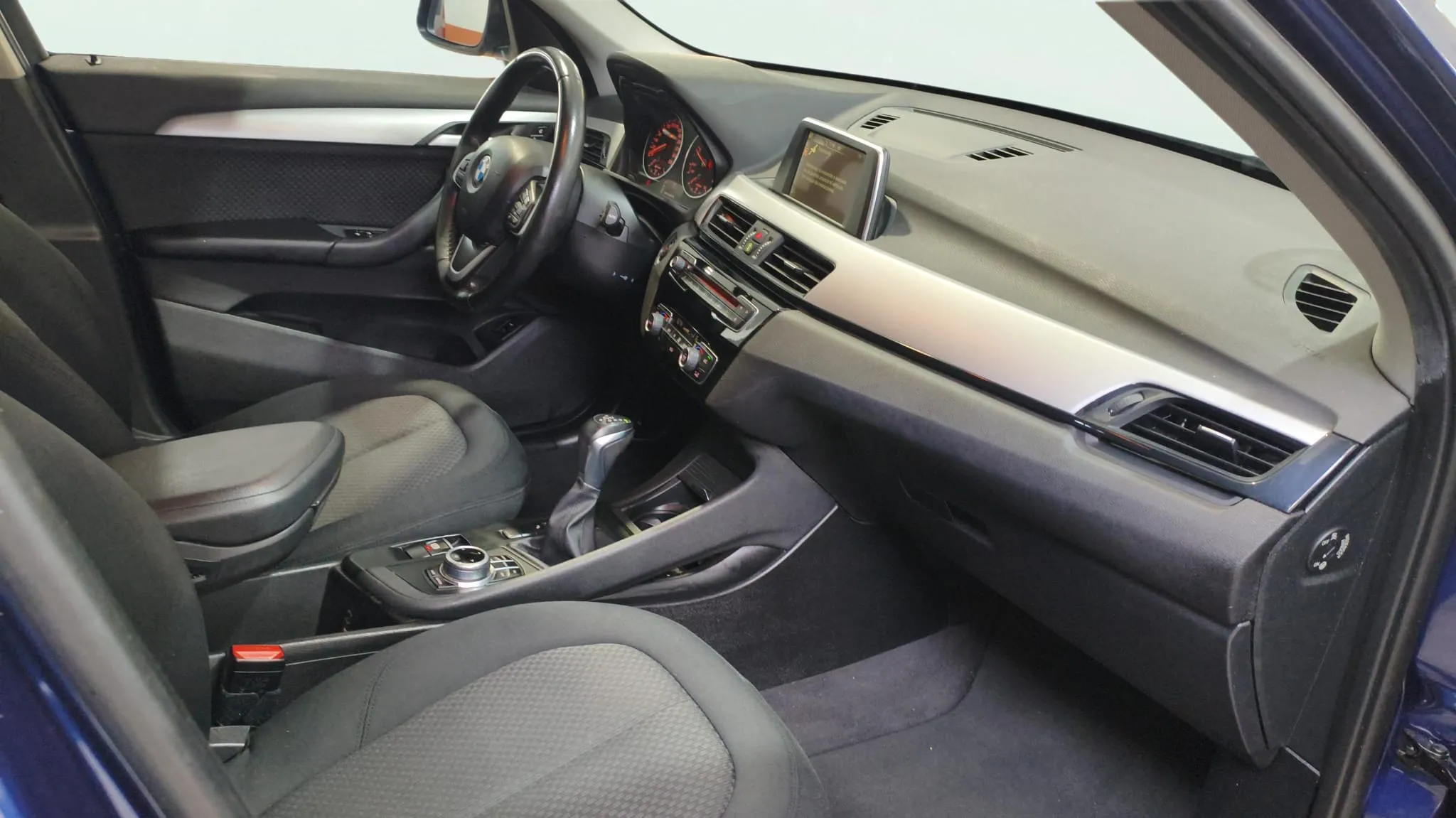 BMW X1 sDrive18d - foto 7