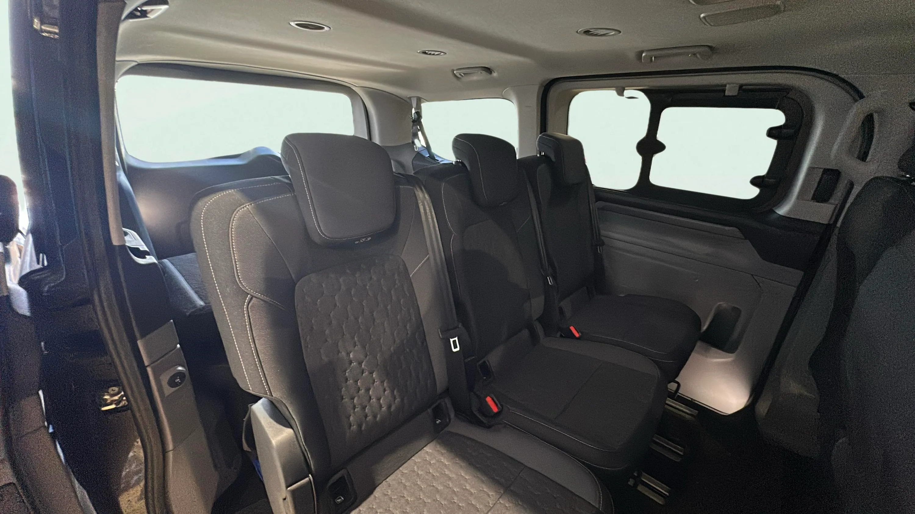 Ford Tourneo Custom 2.0 EcoBlue L1 Active - foto 21