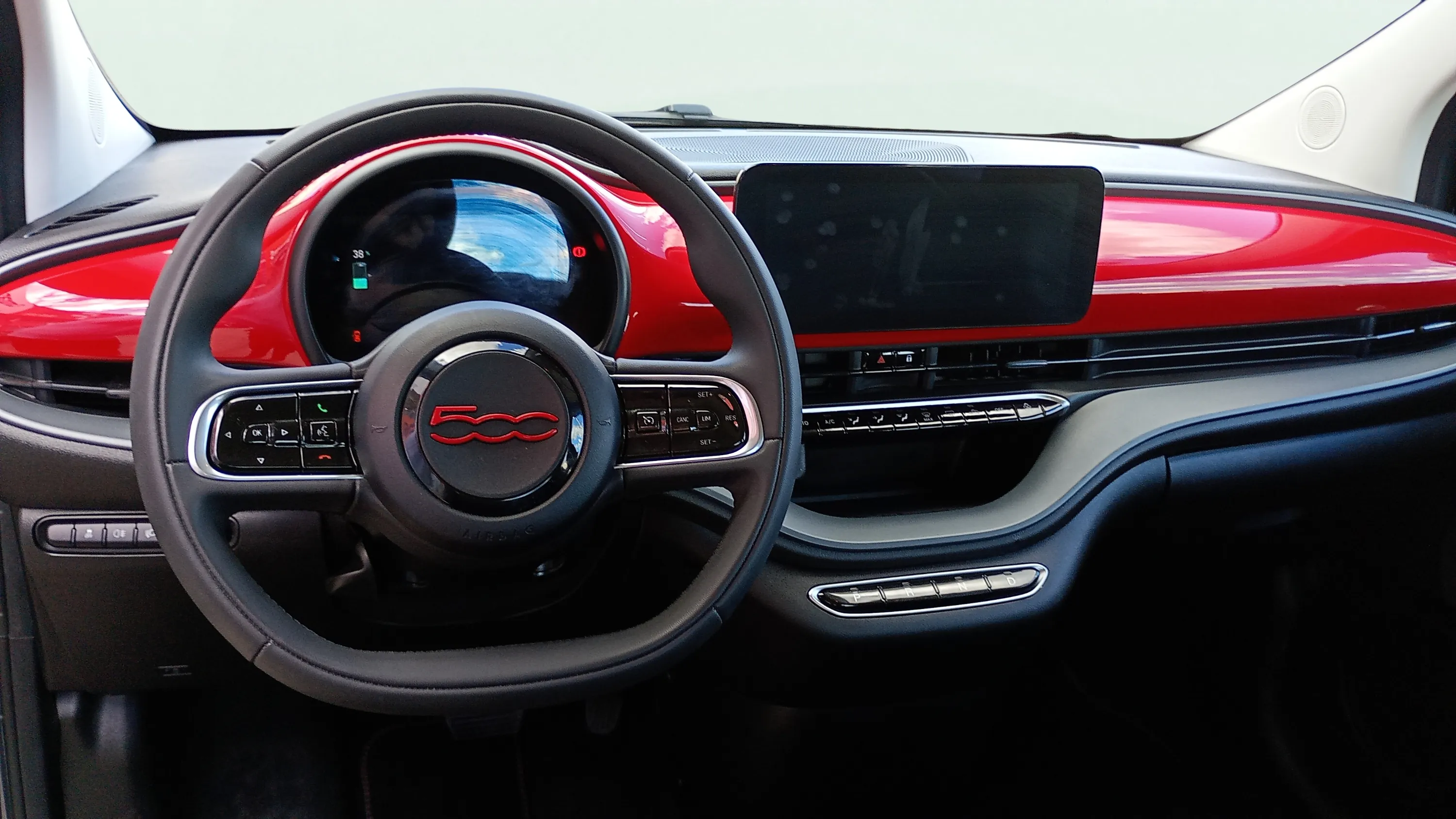 Fiat 500 Red Hb 185km - foto 9