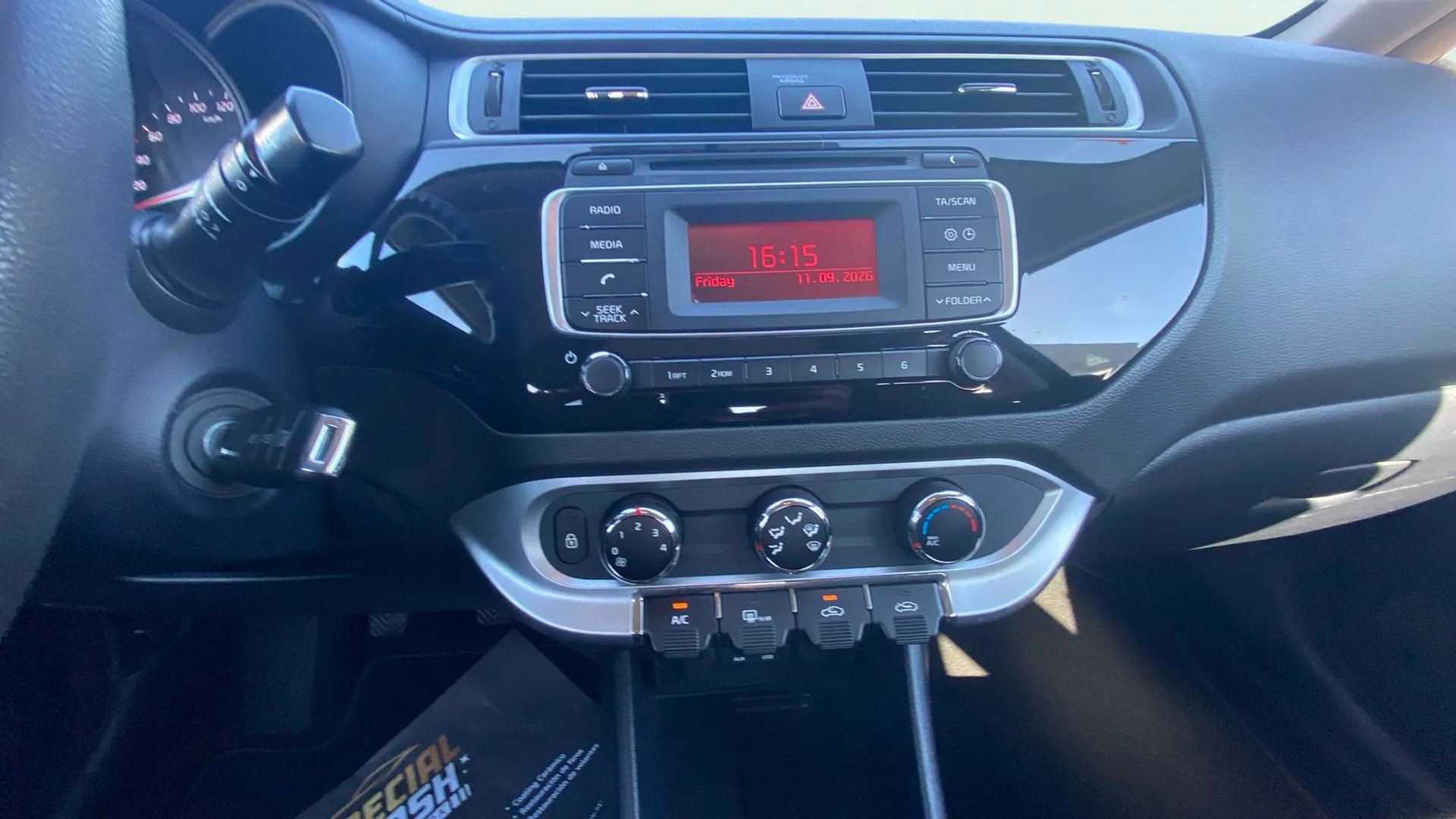Kia Rio 1.2 Cvvt Concept - foto 11