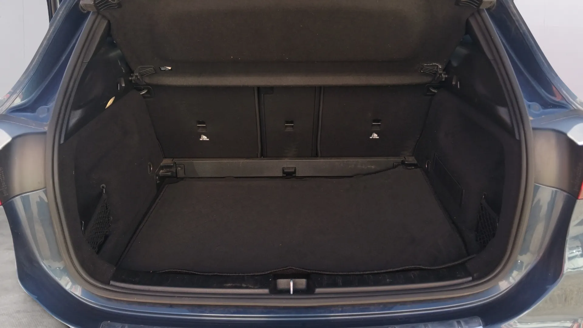 Mercedes-Benz GLA 200 - foto 9
